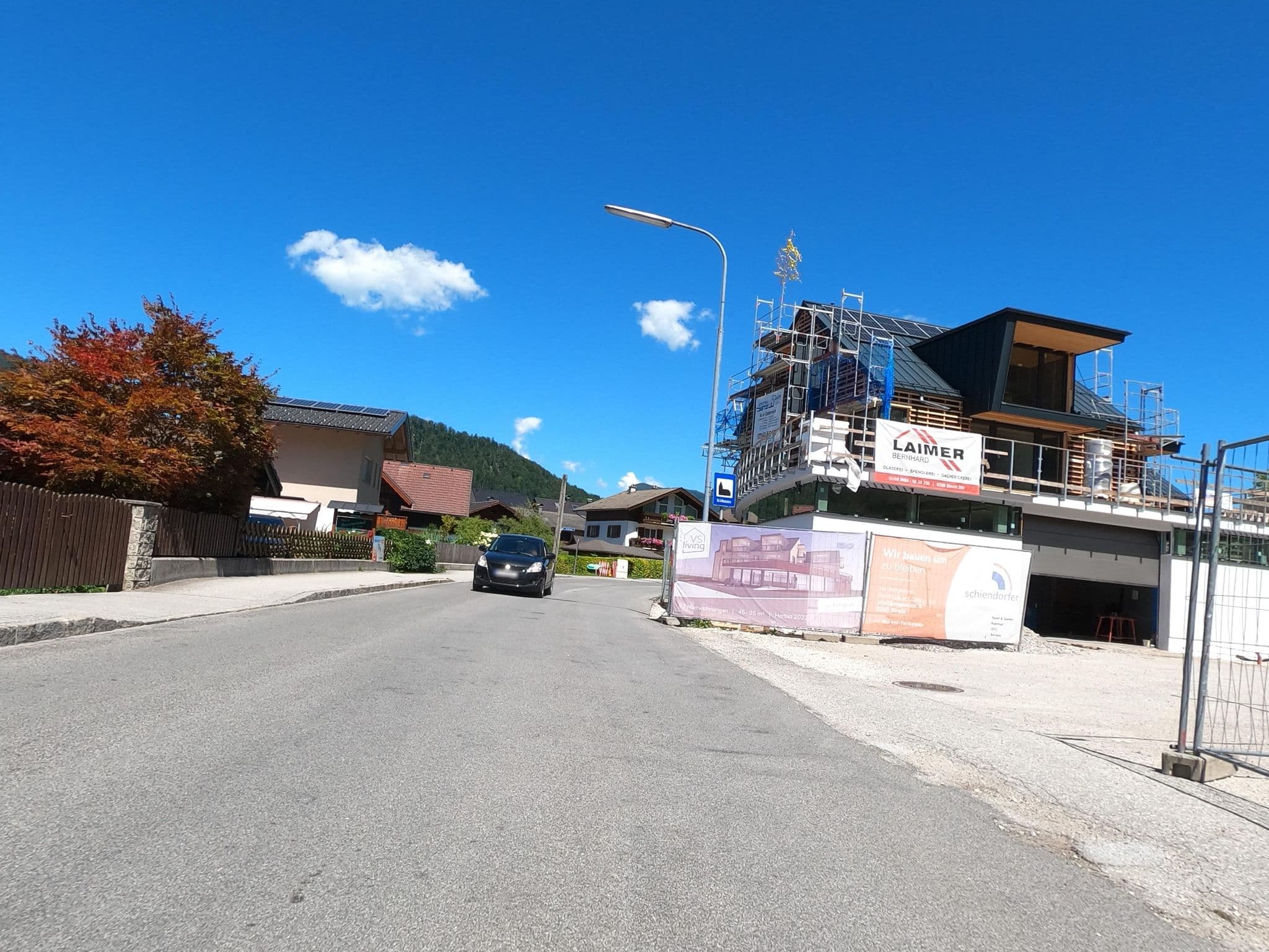Street view near Haus Rosenwinkel, Strobl — © Langfahrer (CC BY-SA · Mapillary)