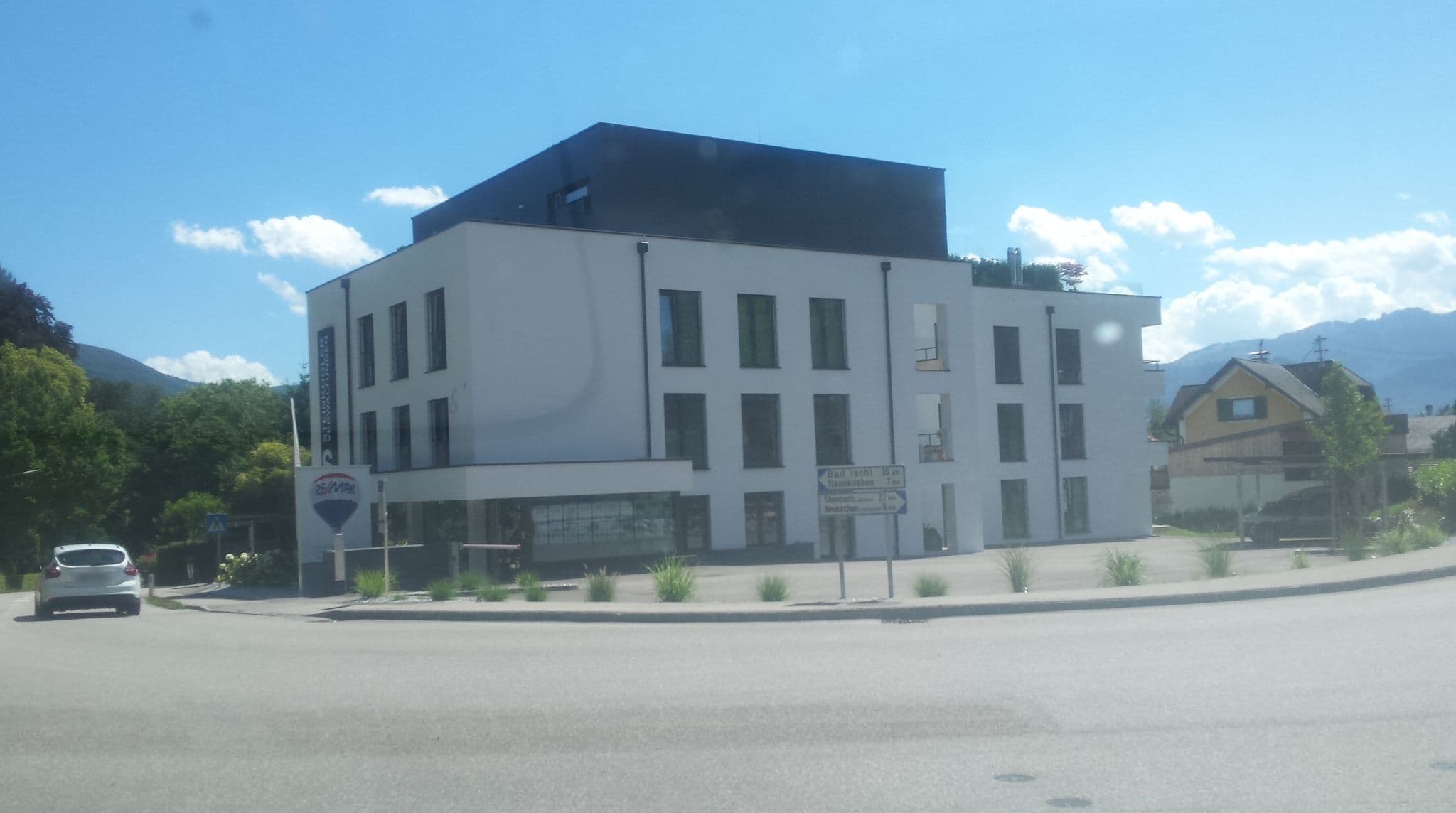 Street view near Landhotel Reiberstorfer, Altmünster — © stefan147 (CC BY-SA · Mapillary)