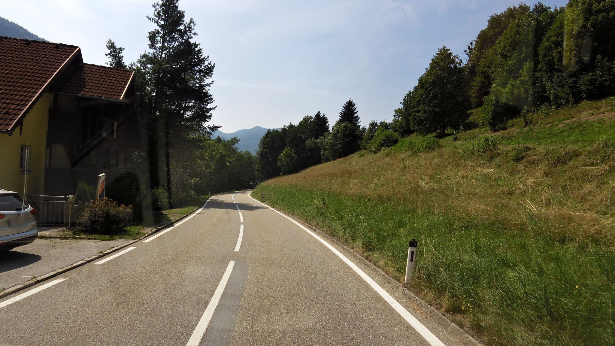 Street view near Andreas Götsch, Sankt Gilgen — © czmrtn (CC BY-SA · Mapillary)