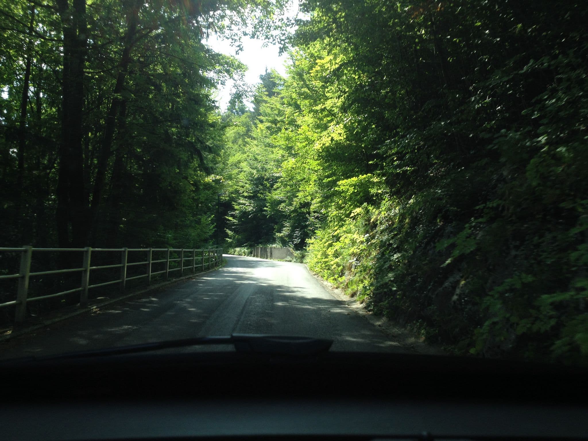 Street view near Herberge Mortel Muhle, Bad Goisern — © waezat (CC BY-SA · Mapillary)