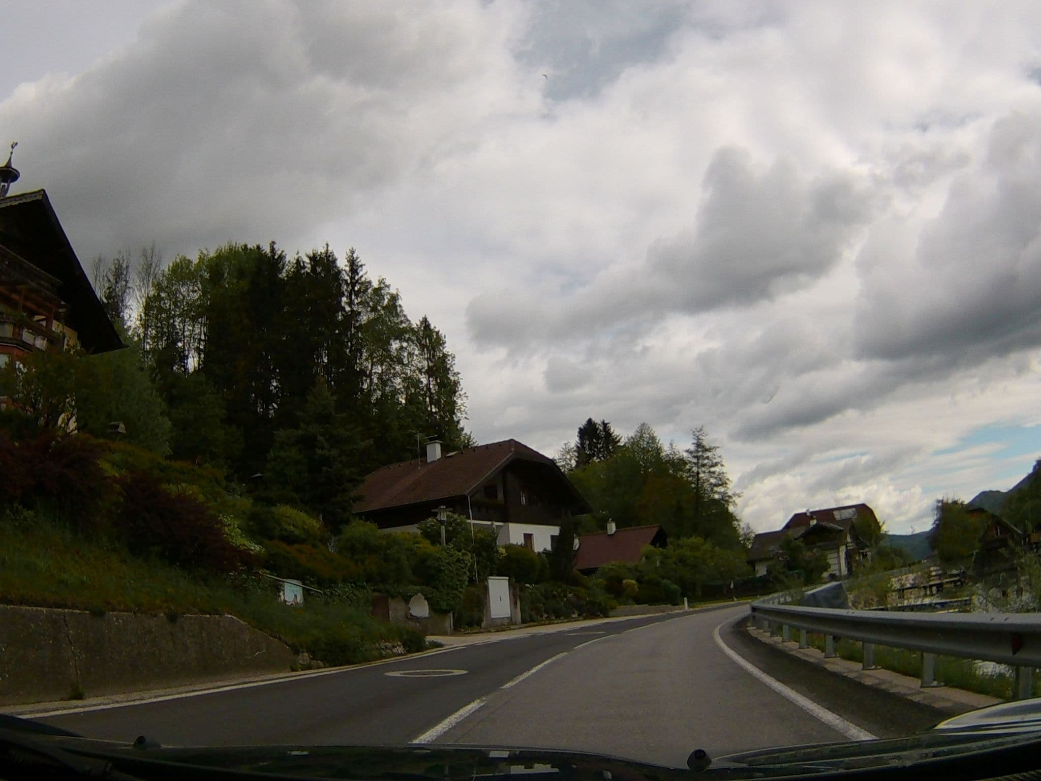 Street view near Loindl Bruno, Sankt Wolfgang im Salzkammergut — © oferi (CC BY-SA · Mapillary)