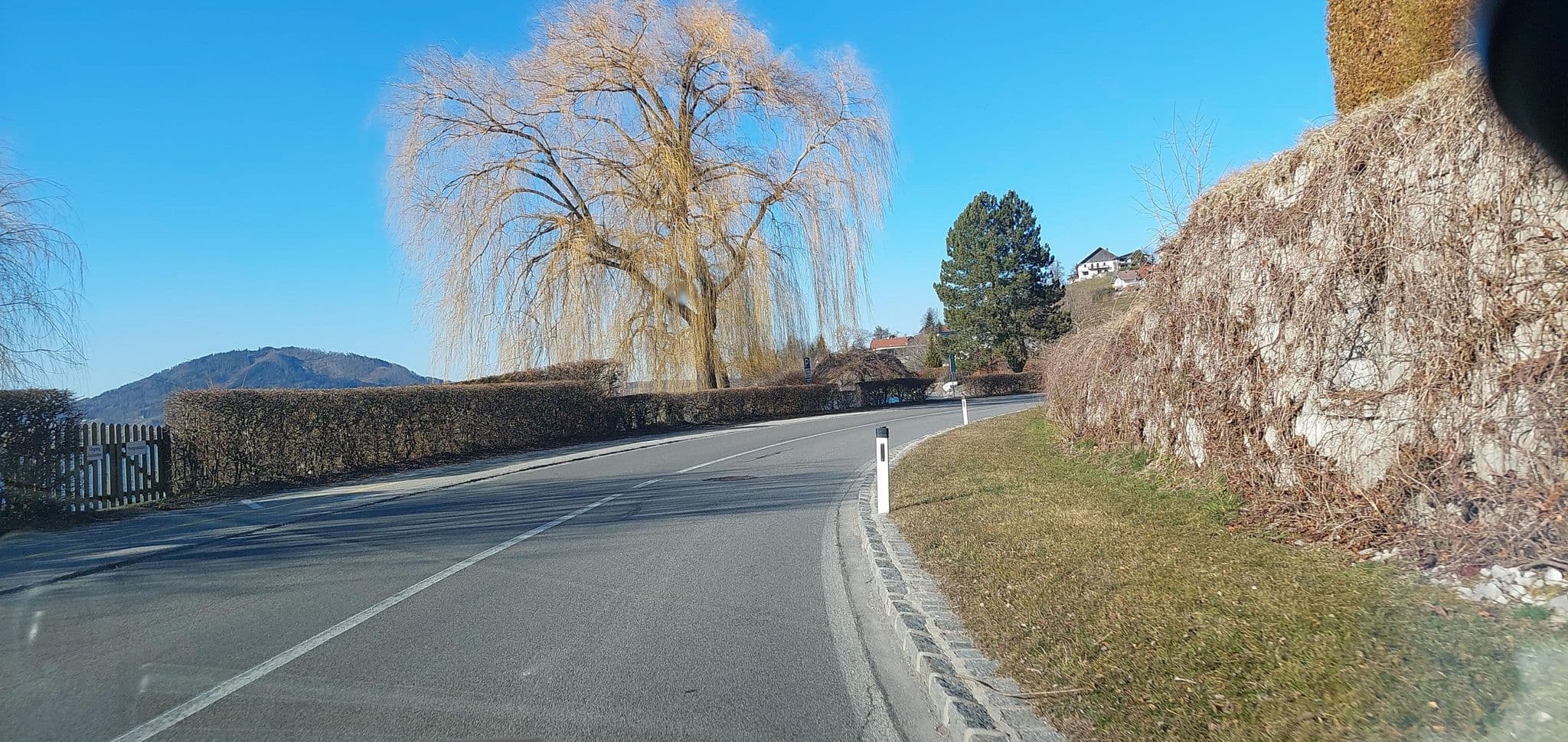 Street view near Privatzimmer Walter Gebetsroither, Schörfling — © gzin (CC BY-SA · Mapillary)