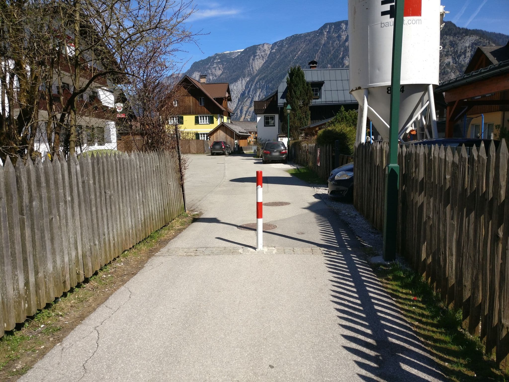 Street view near Pension Bergfried, Gosau — © aceini (CC BY-SA · Mapillary)