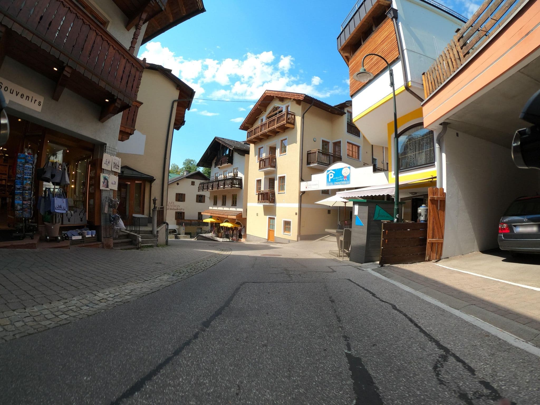 Street view near Eva Kusy, Sankt Wolfgang im Salzkammergut — © Langfahrer (CC BY-SA · Mapillary)