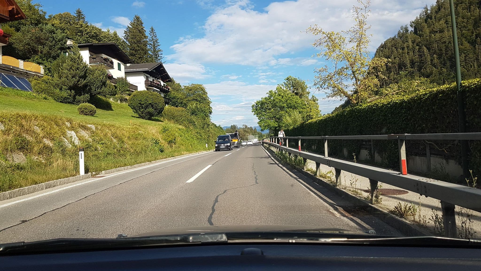 Street view near Landhotel Berau St. Wolfgang, Strobl — © Langfahrer (CC BY-SA · Mapillary)