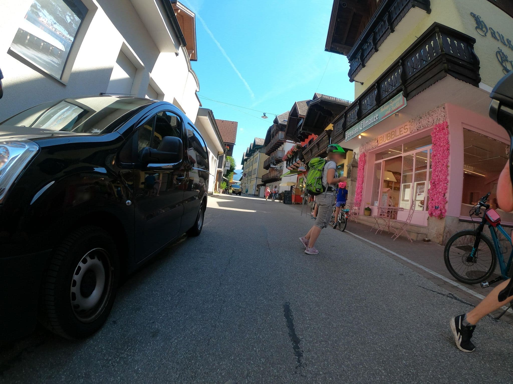 Street view near Aberseeblick Pension Ellmauer, Sankt Wolfgang im Salzkammergut — © Langfahrer (CC BY-SA · Mapillary)