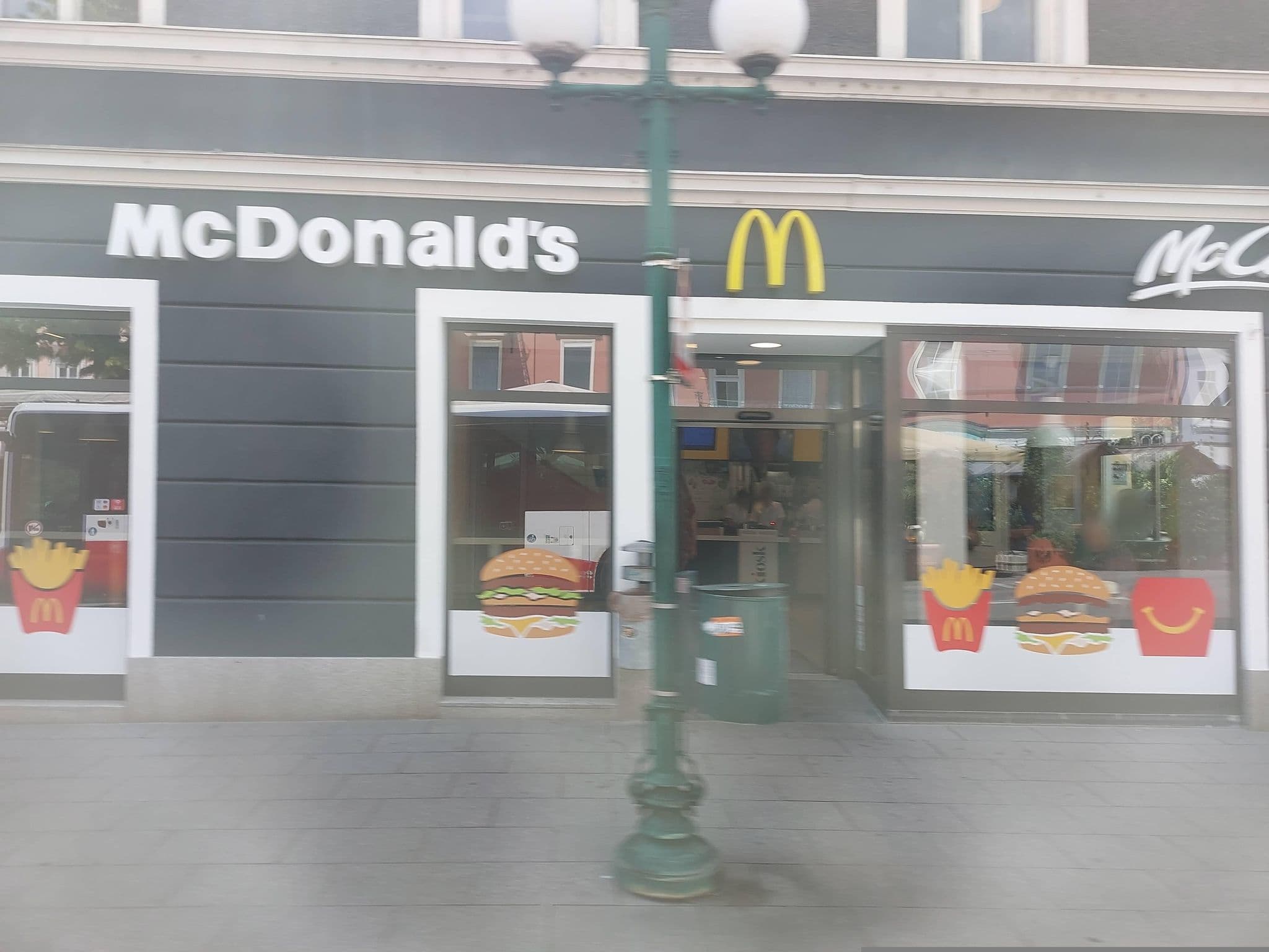 Street view near Bayrischer Hof, Bad Ischl — © puerki (CC BY-SA · Mapillary)