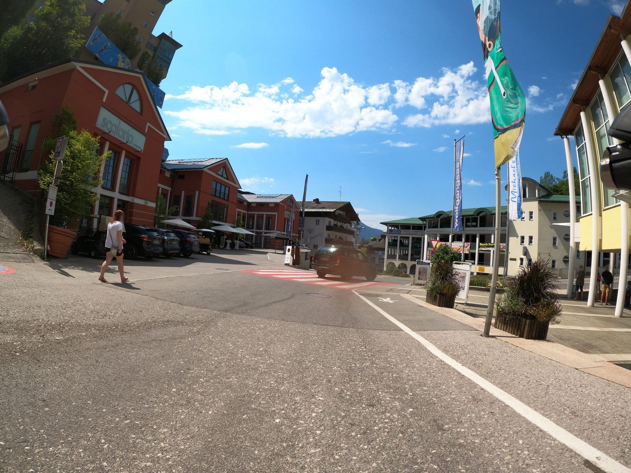 Street view near Seehotel Cortisen, Sankt Wolfgang im Salzkammergut — © Langfahrer (CC BY-SA · Mapillary)