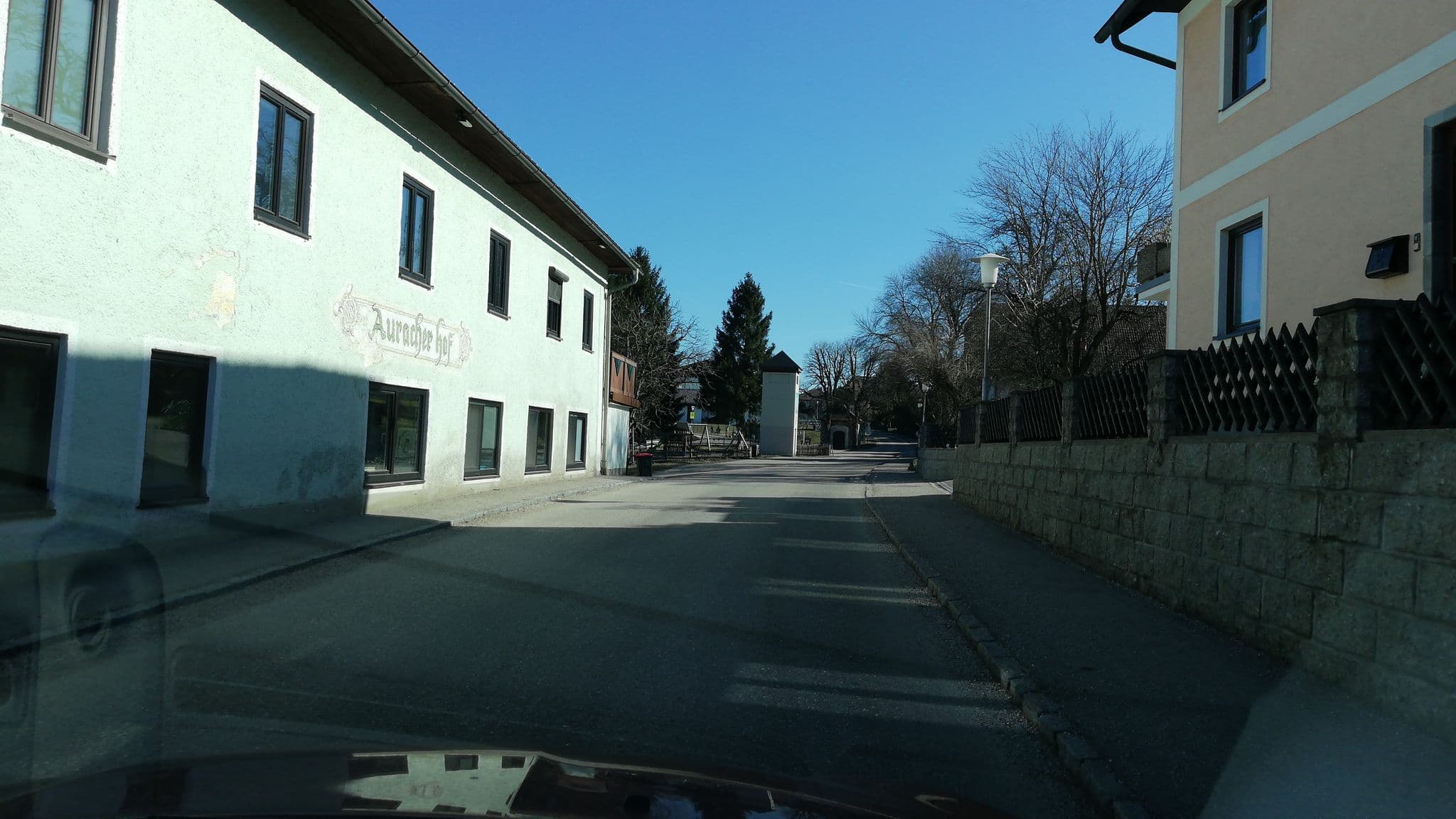 Street view near Herbert Riedl, Schalchham — © gzin (CC BY-SA · Mapillary)