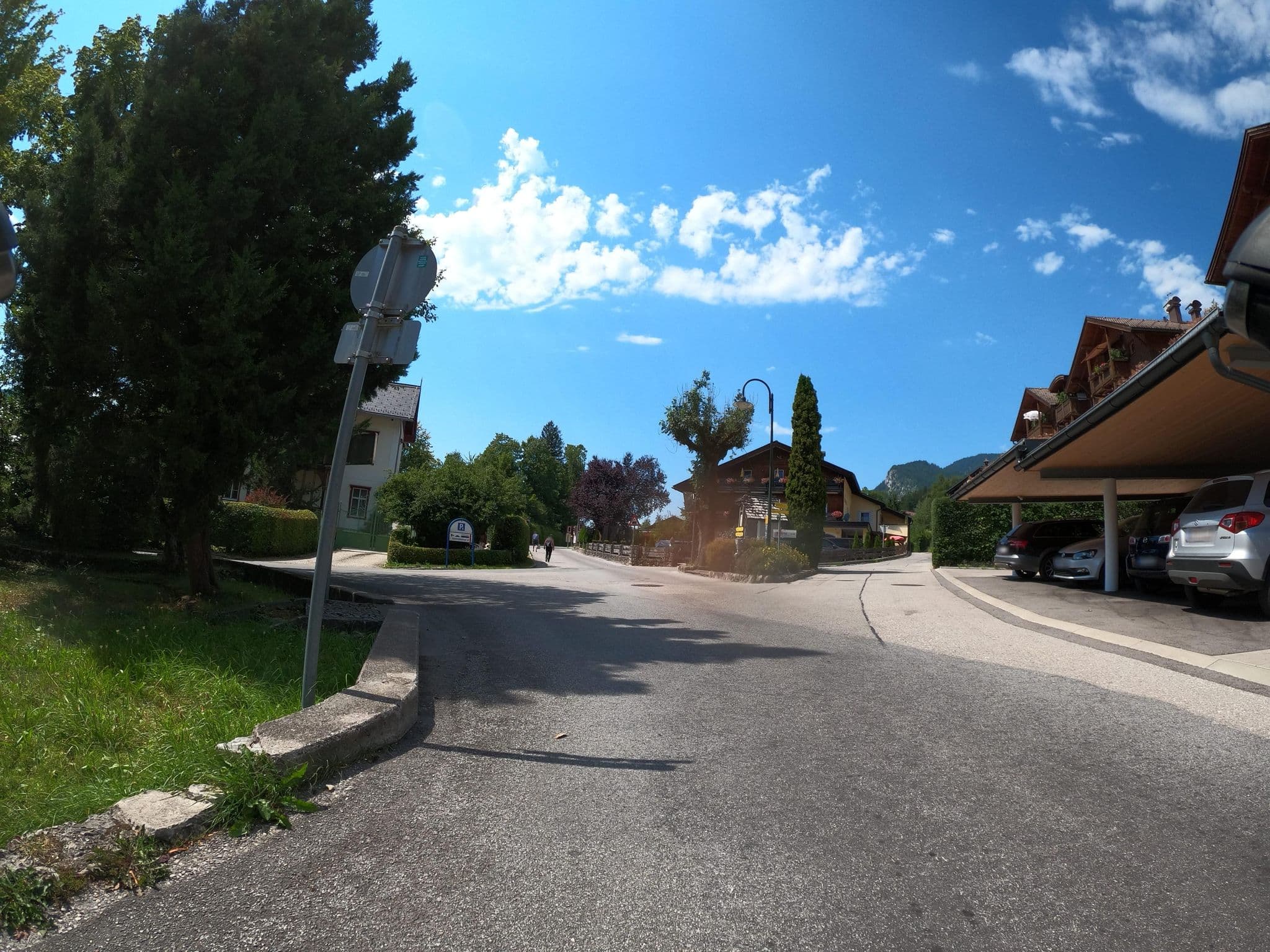 Street view near Pension Waldhorn, Sankt Wolfgang im Salzkammergut — © Langfahrer (CC BY-SA · Mapillary)