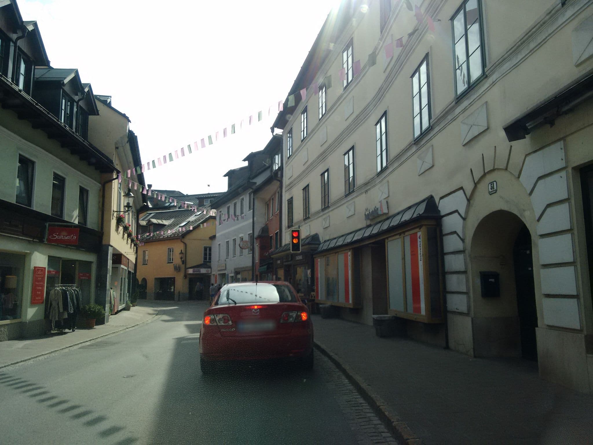 Street view near Hotel-Gasthof Sonne, Bad Aussee — © gzin (CC BY-SA · Mapillary)