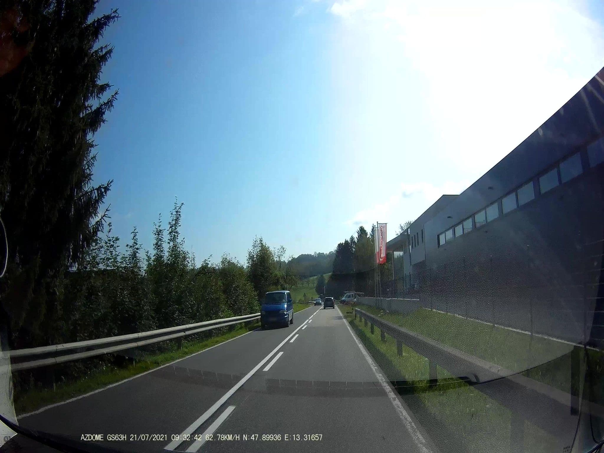 Street view near Gaestehaus Kirchhofer, Tiefgraben — © stefan147 (CC BY-SA · Mapillary)