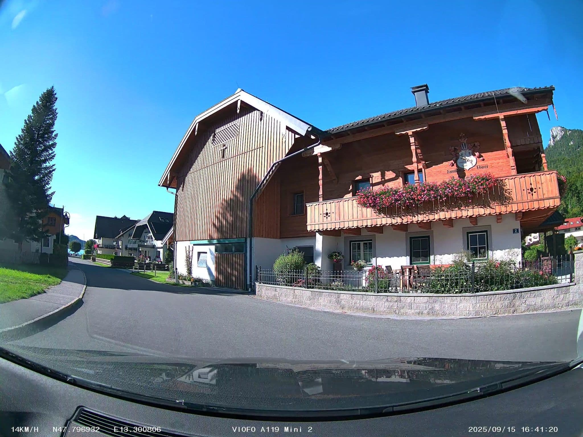 Street view near Pension Haslgut, Fuschl am See — © soulcover (CC BY-SA · Mapillary)