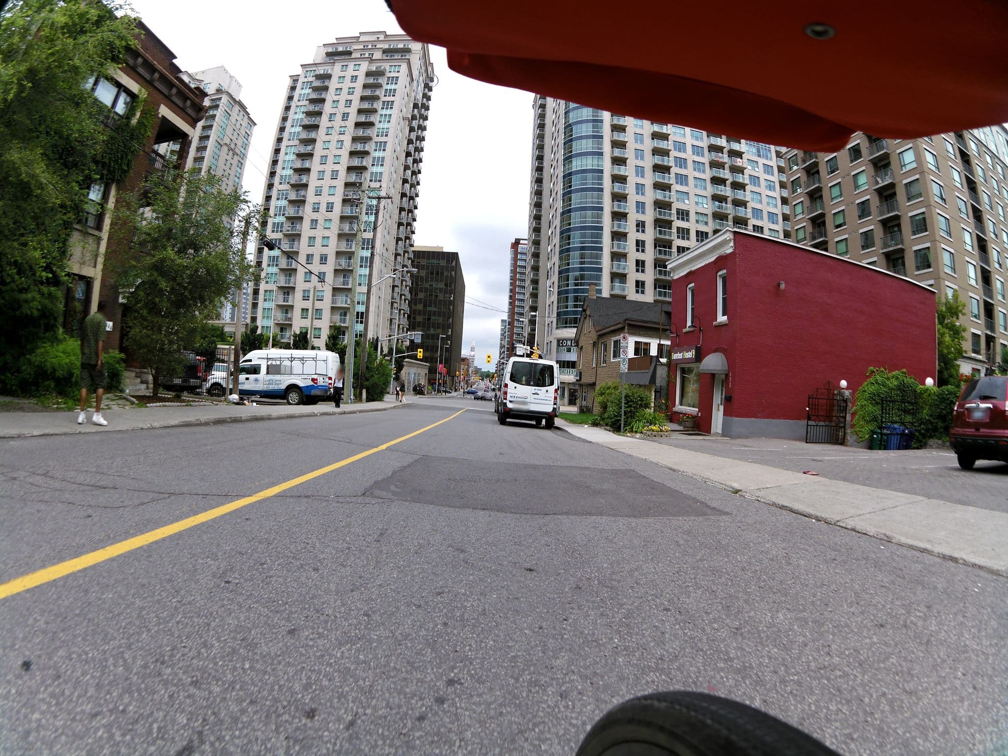 Street view near Barefoot Hostel, ByWard Market — © mronewheeldrive (CC BY-SA · Mapillary)