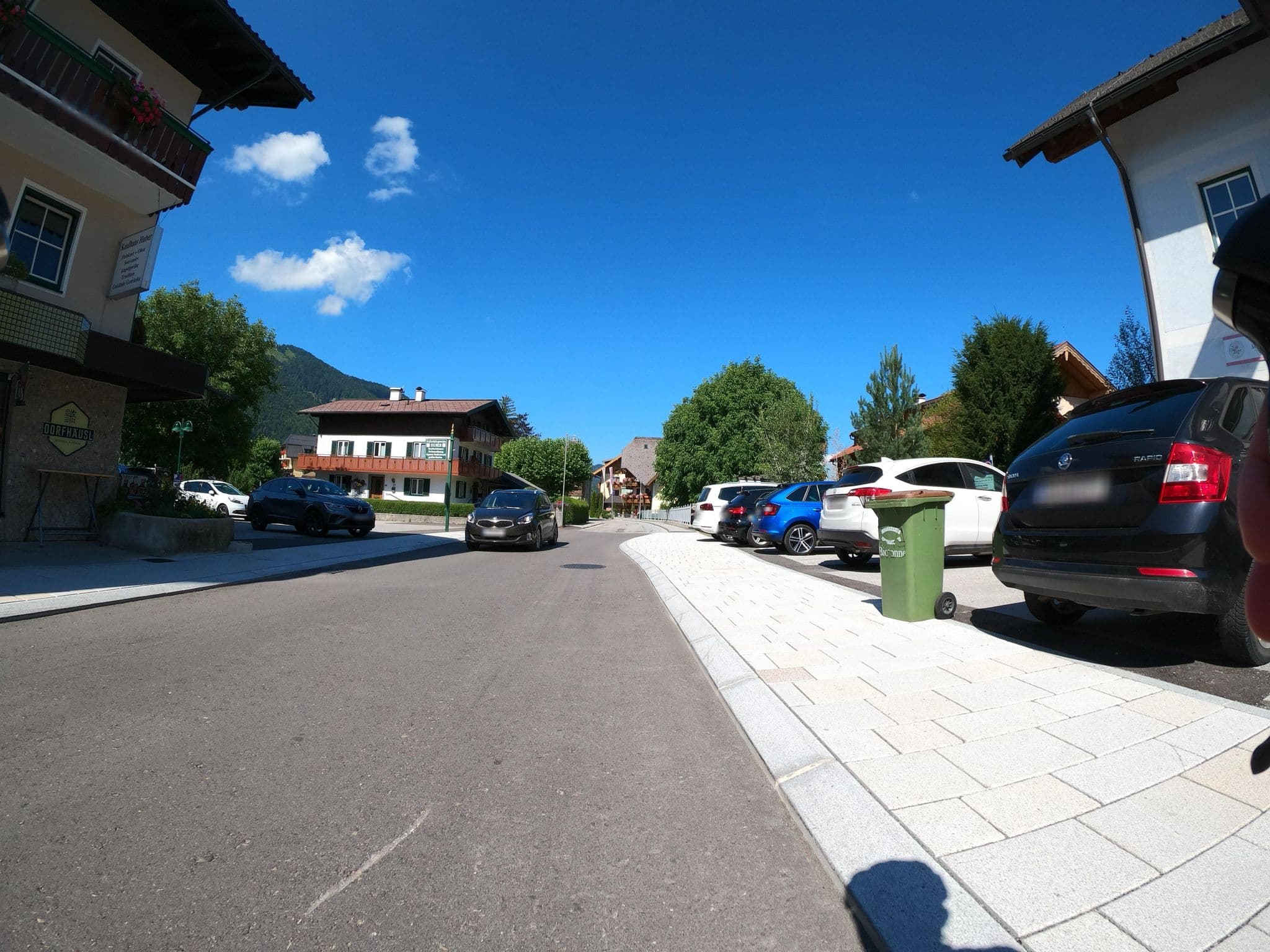 Street view near Pension Schoberblick, Fuschl am See — © Langfahrer (CC BY-SA · Mapillary)