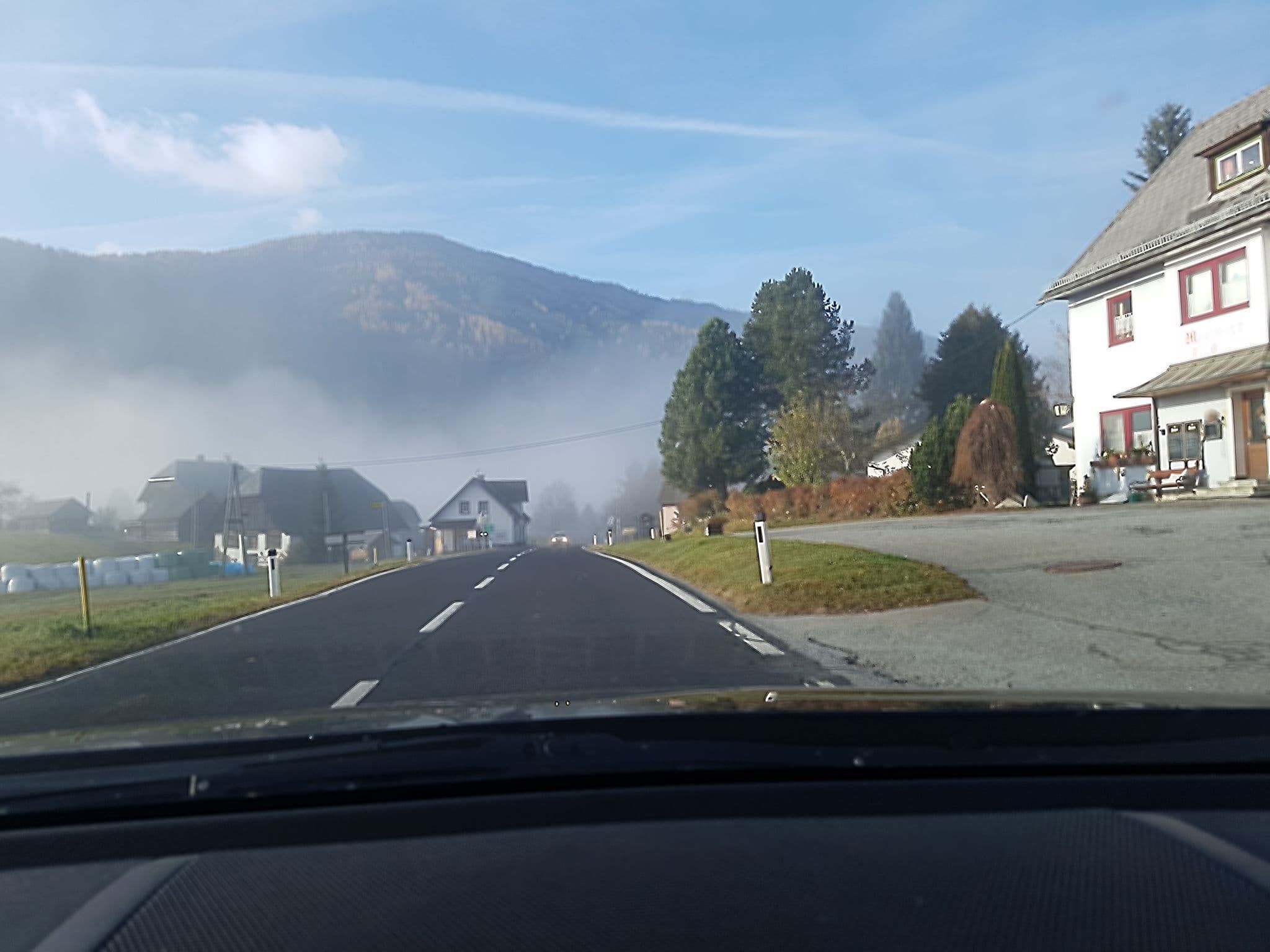 Street view near Pension Mooswirt, Fam. Schnedl, Murau — © schermy_at (CC BY-SA · Mapillary)