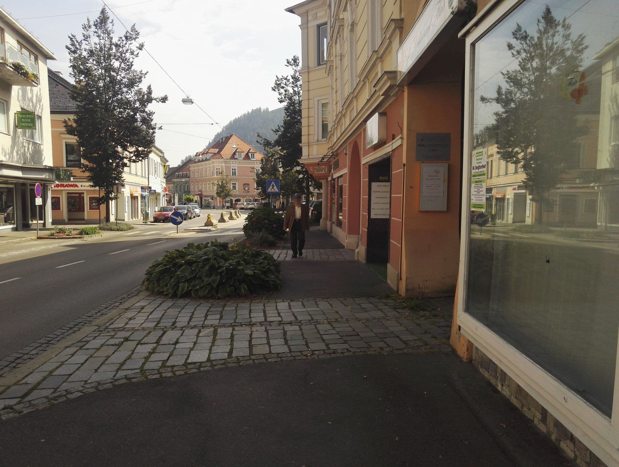 Street view near Leitner & Tockner Betriebs GmbH, Judenburg — © aceini (CC BY-SA · Mapillary)