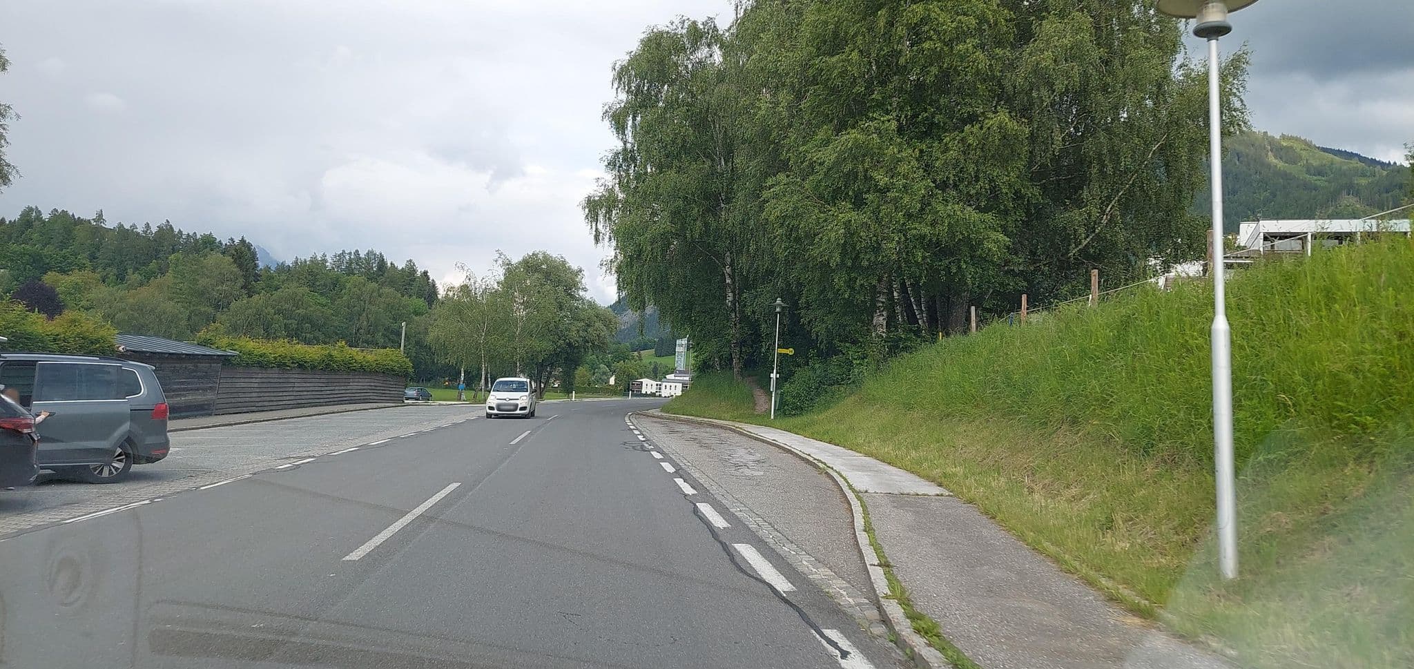 Street view near Landhotel-Gut Puttererseehof, Stainach — © gzin (CC BY-SA · Mapillary)