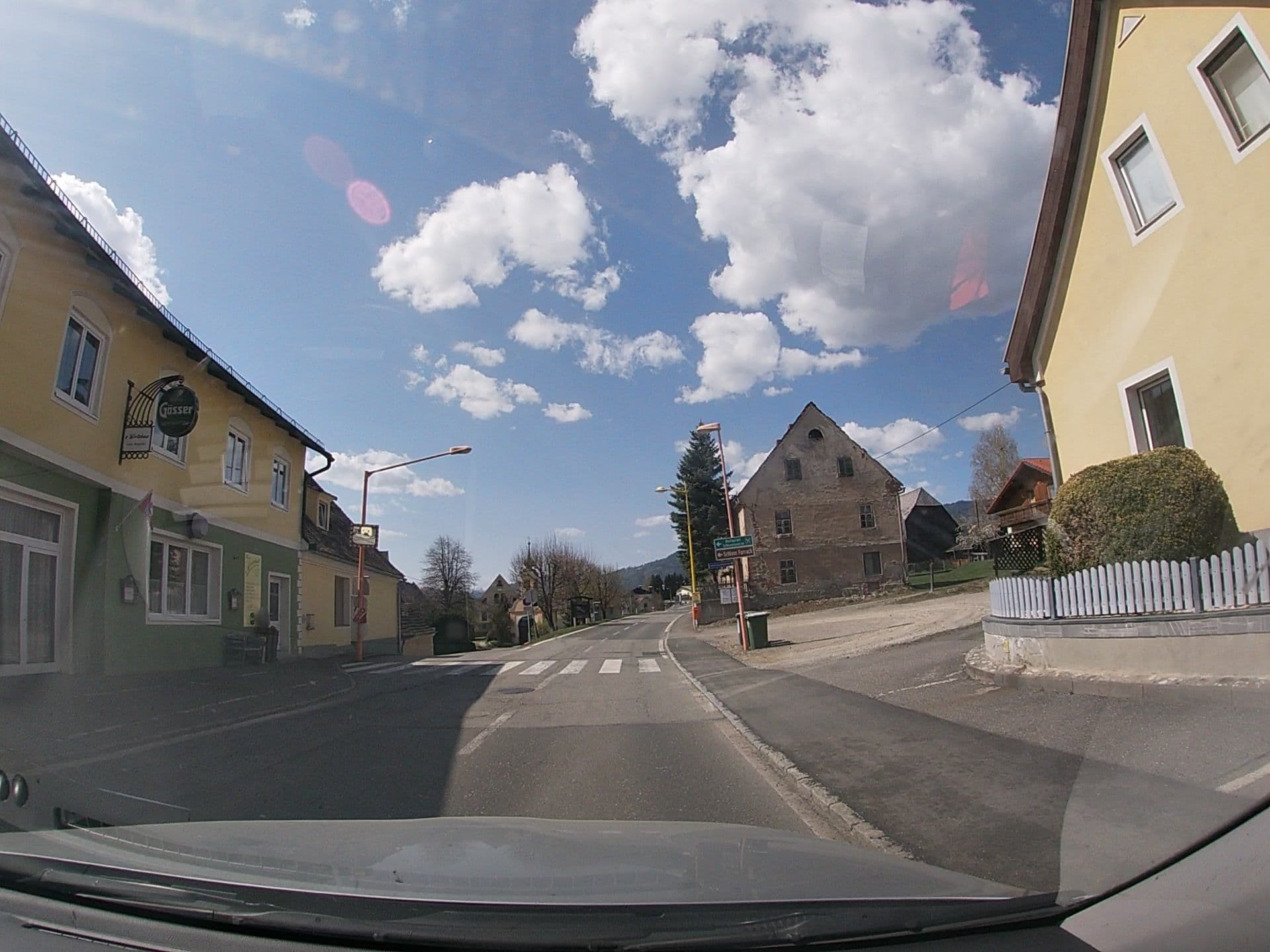 Street view near Dorfschenke, Farrach — © vplus (CC BY-SA · Mapillary)