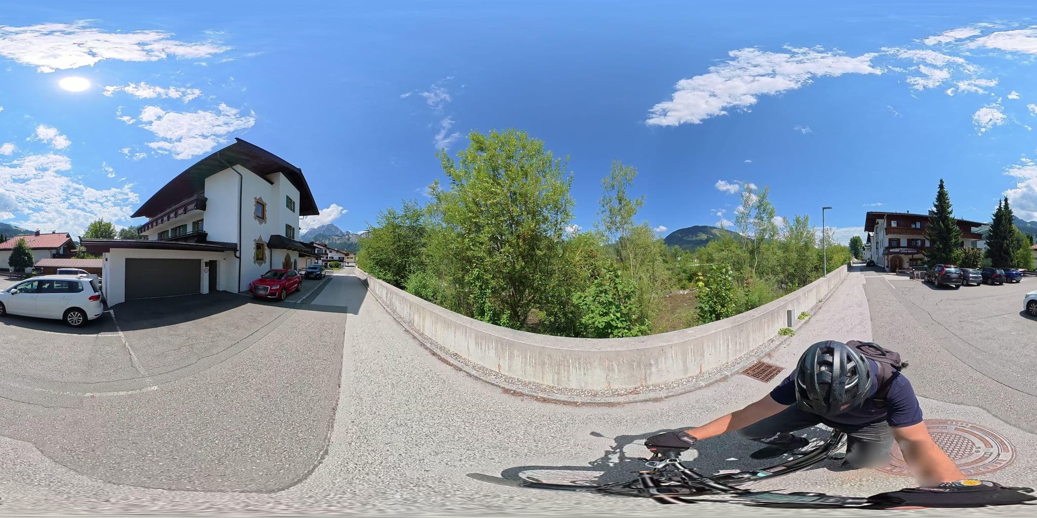 Street view near Haus Glaserhäusl, Sankt Johann in Tirol — © osmplus_org (CC BY-SA · Mapillary)