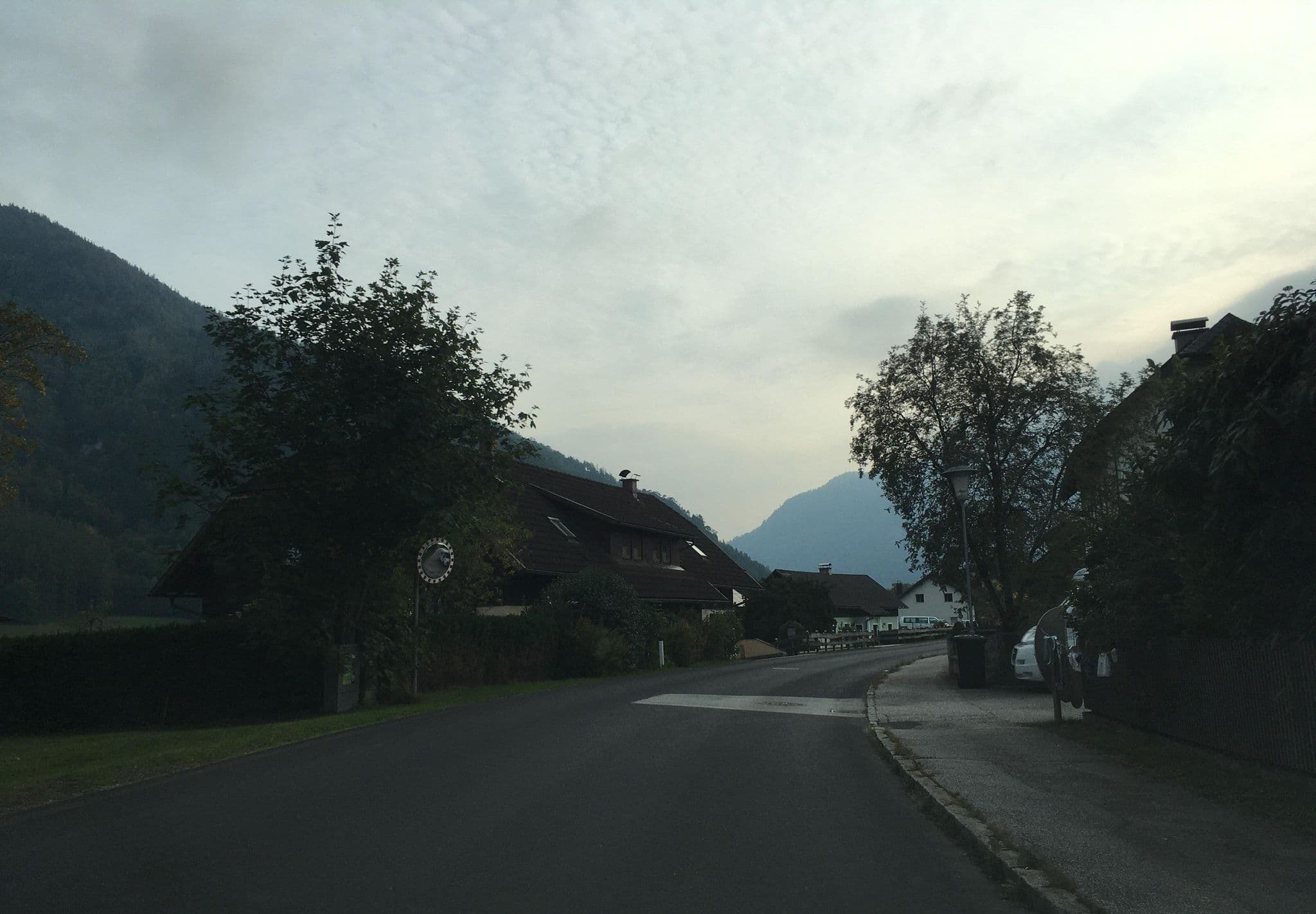 Street view near Bruderhofer Pension, Mühldorf — © istefanos (CC BY-SA · Mapillary)