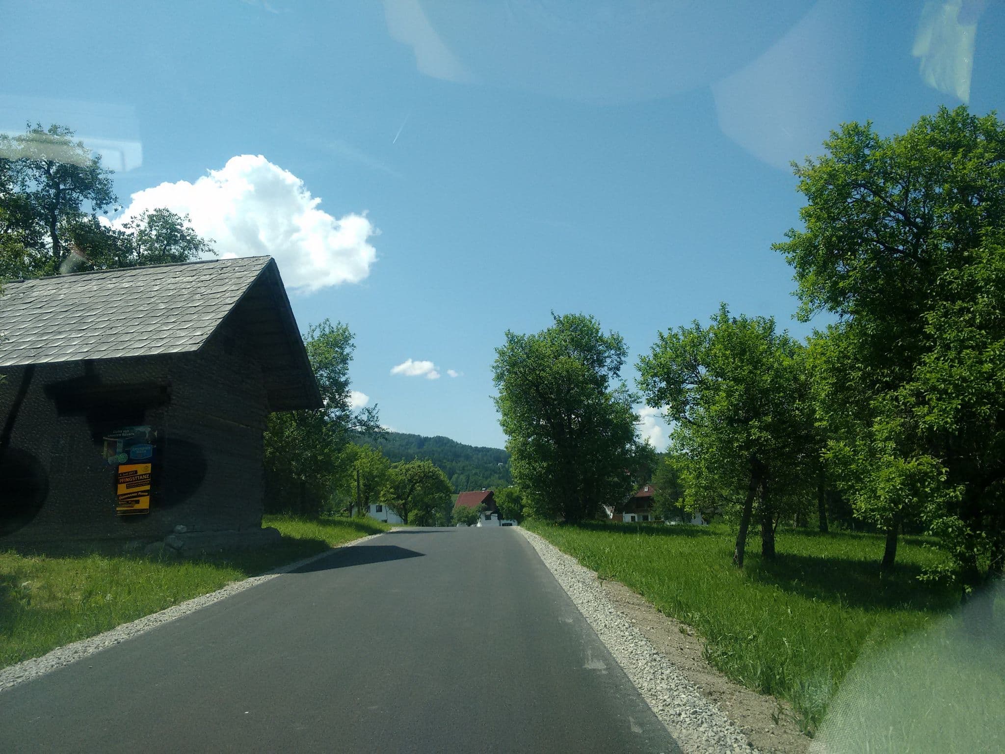 Street view near Gasthof Tommerl am Gleinkersee, Windischgarsten — © gzin (CC BY-SA · Mapillary)