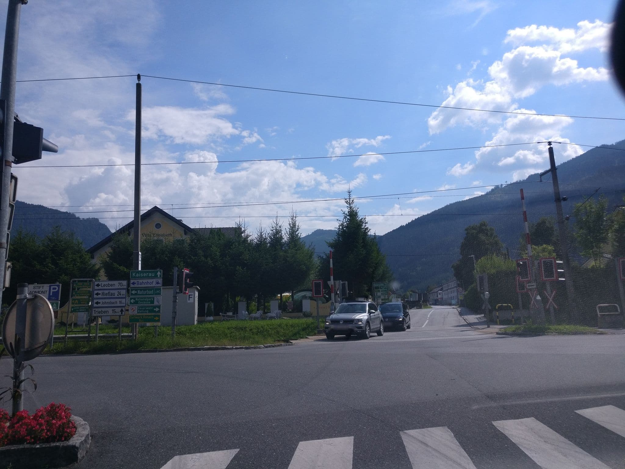 Street view near Inge Gruber - Gästehaus Gruber, Admont — © map_hard (CC BY-SA · Mapillary)