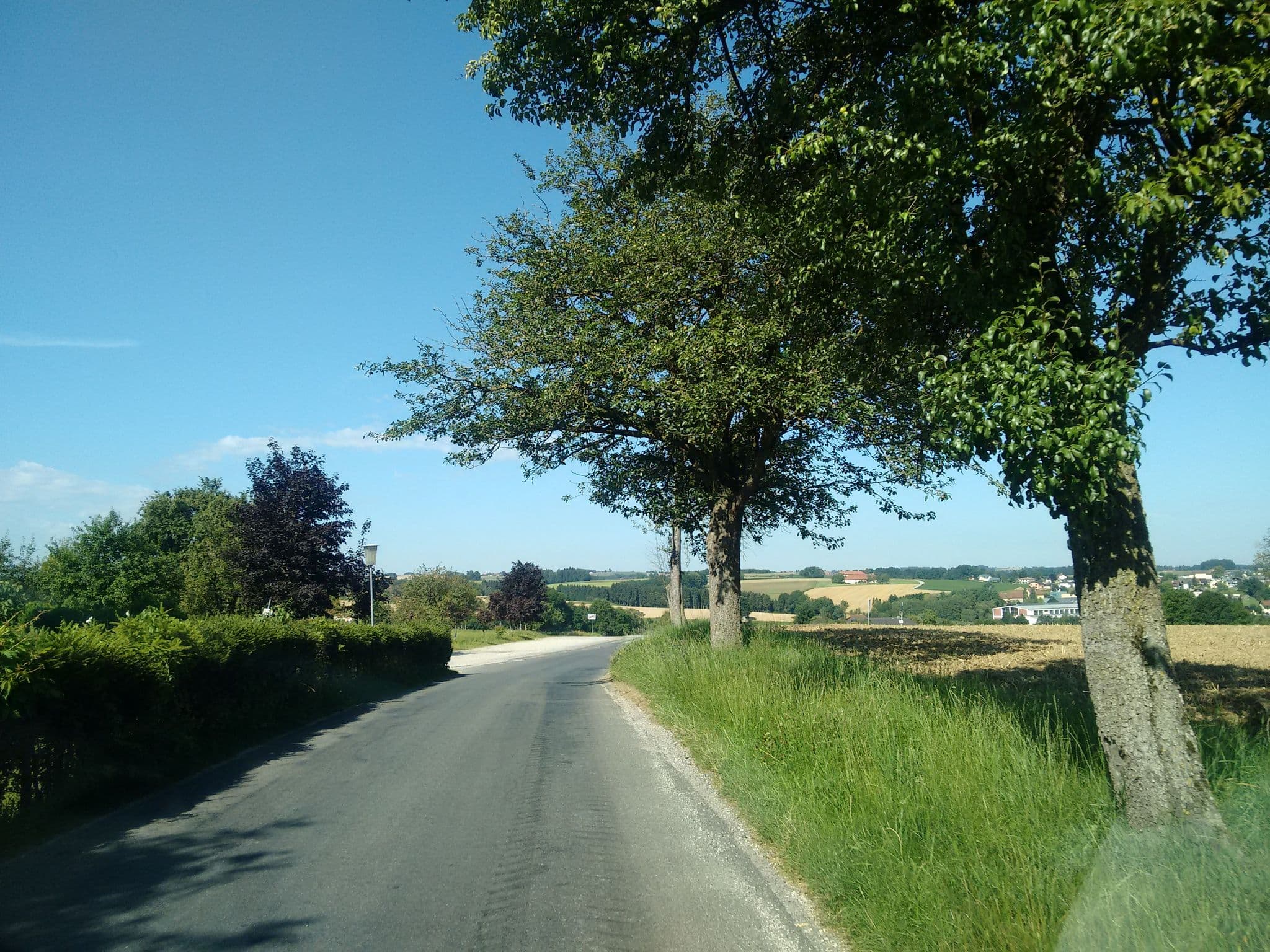 Street view near Gasthof z Lamplhubergut, Bad Hall — © gzin (CC BY-SA · Mapillary)