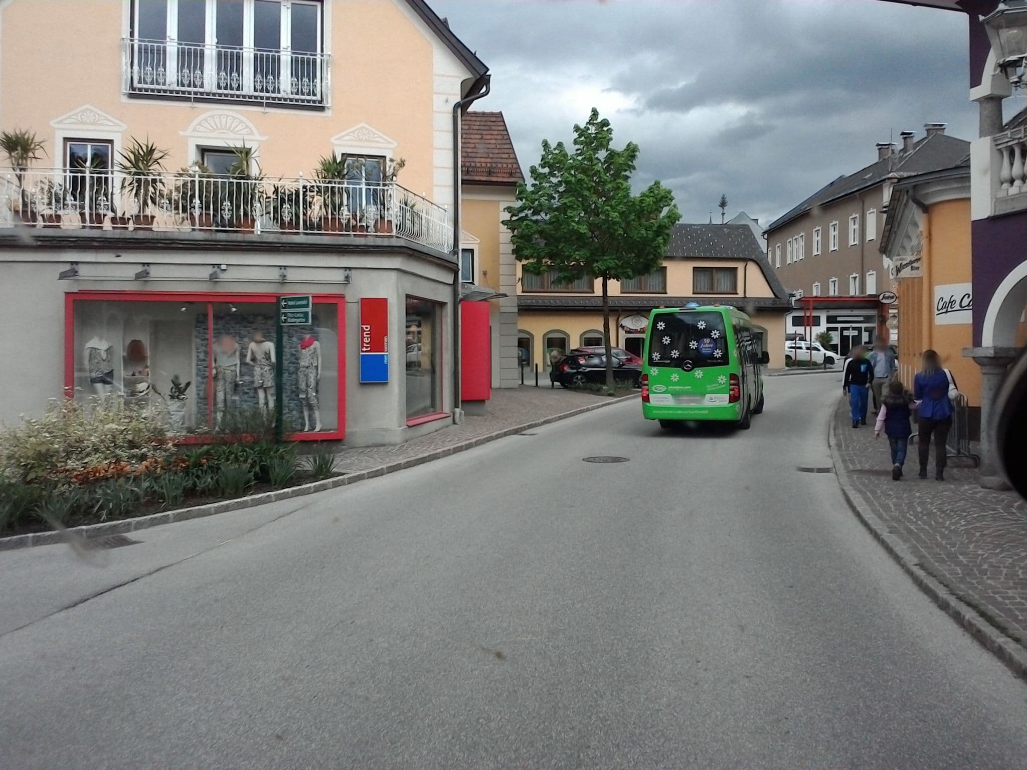 Street view near Hotel Alpin - Gasthof zur blauen Sense, Windischgarsten — © mprins (CC BY-SA · Mapillary)