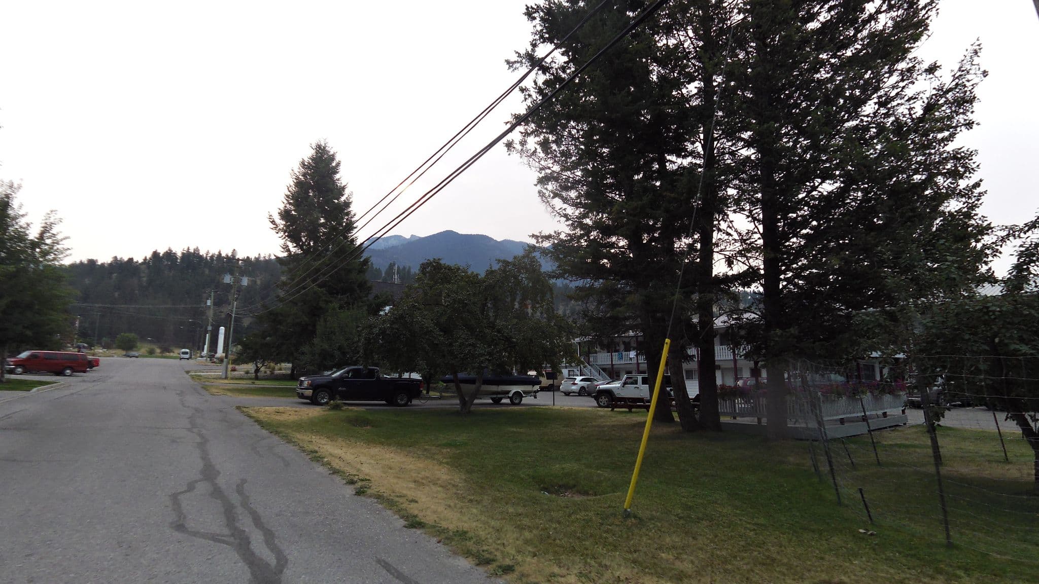 Street view near Mountain Springs Motel, Radium Hot Springs — © rps333 (CC BY-SA · Mapillary)