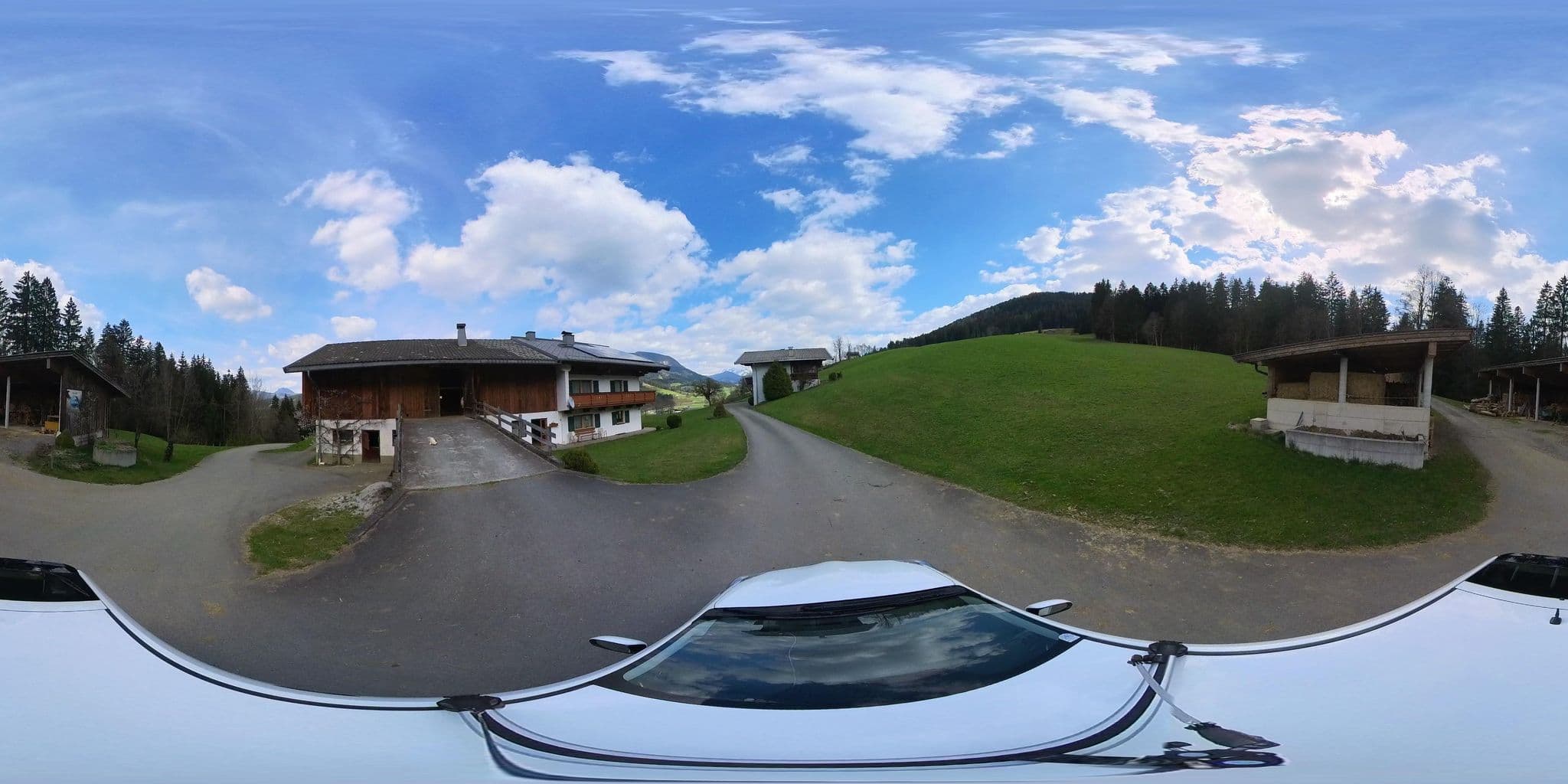 Street view near Franberghof, Sankt Johann in Tirol — © osmplus_org (CC BY-SA · Mapillary)
