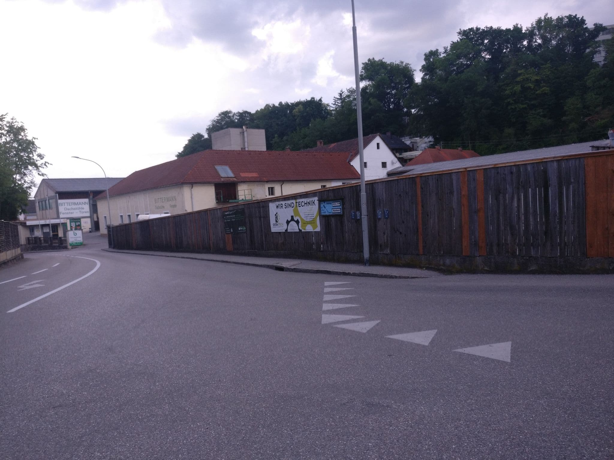 Street view near Styria Hotelbetriebsgesellschaft, Garsten — © aceini (CC BY-SA · Mapillary)
