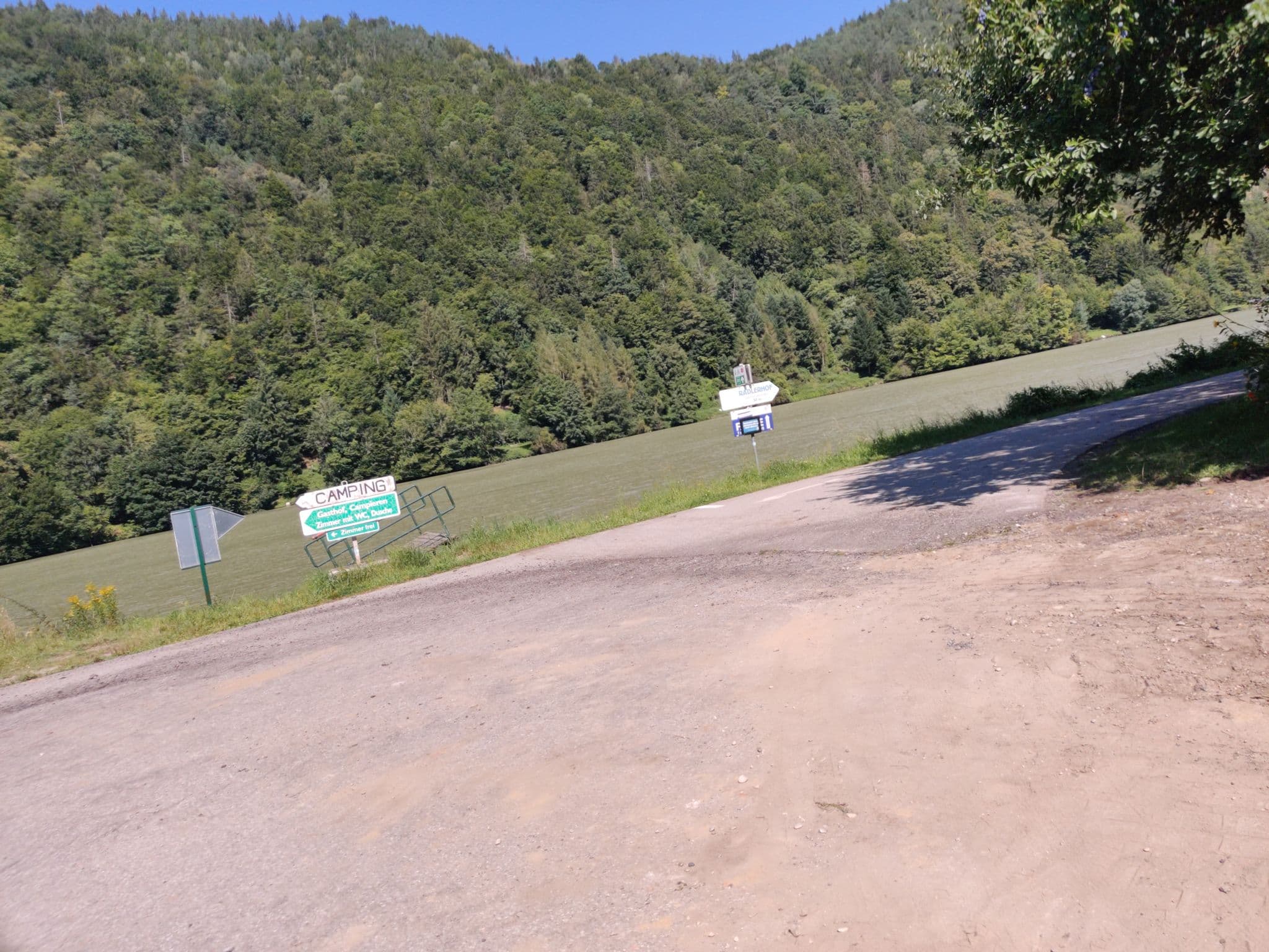 Street view near Erika Maria Reisinger, Lembach im Mühlkreis — © aceini (CC BY-SA · Mapillary)
