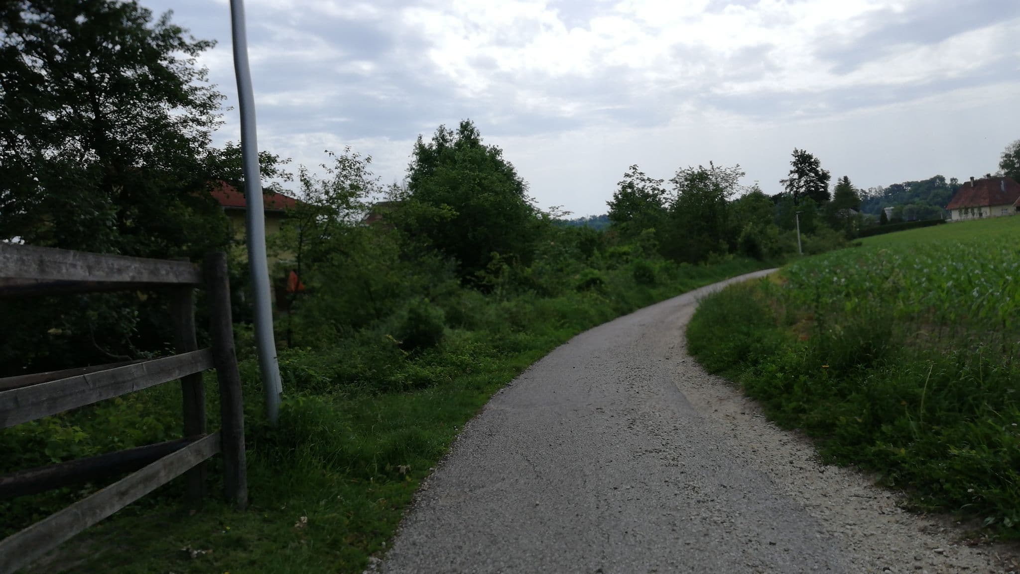 Street view near GastroAgentur - Kochbuch - Kochmesser - GastroTrends, Bad Schallerbach — © gzin (CC BY-SA · Mapillary)