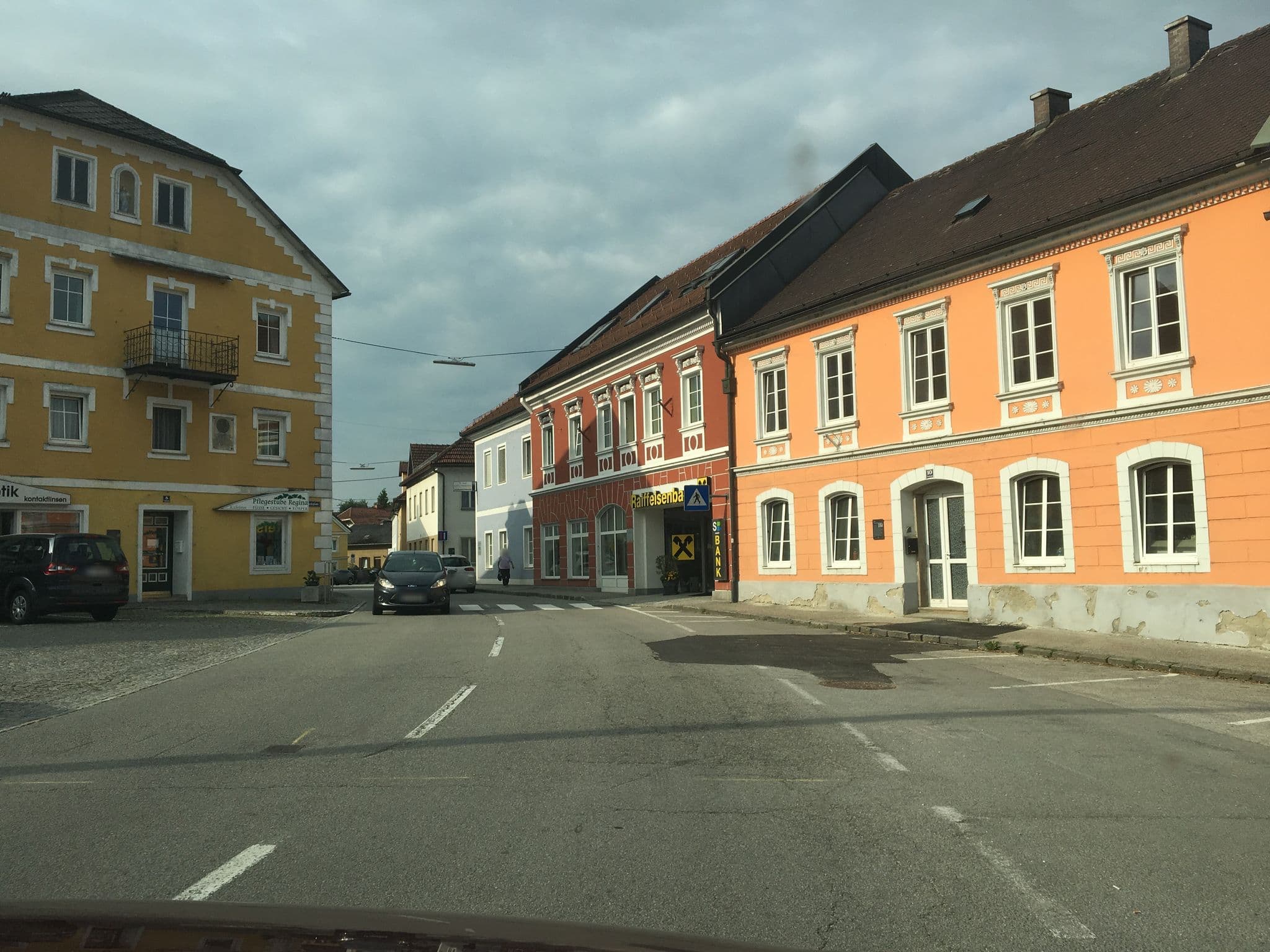 Street view near Edeltraud Berndorfer, Waizenkirchen — © schobi (CC BY-SA · Mapillary)