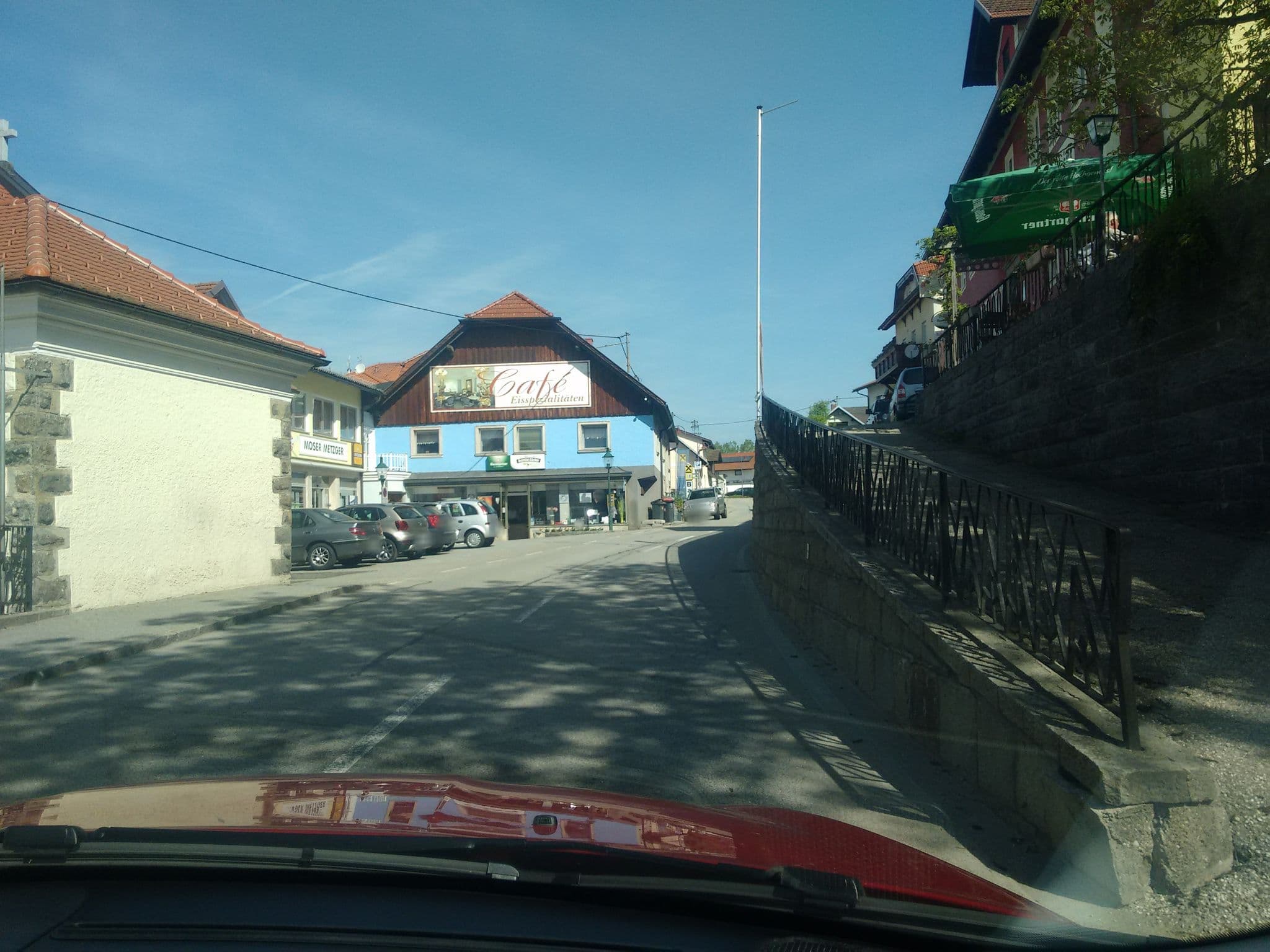 Street view near Gasthof z Kirchenwirt, Natternbach — © gzin (CC BY-SA · Mapillary)