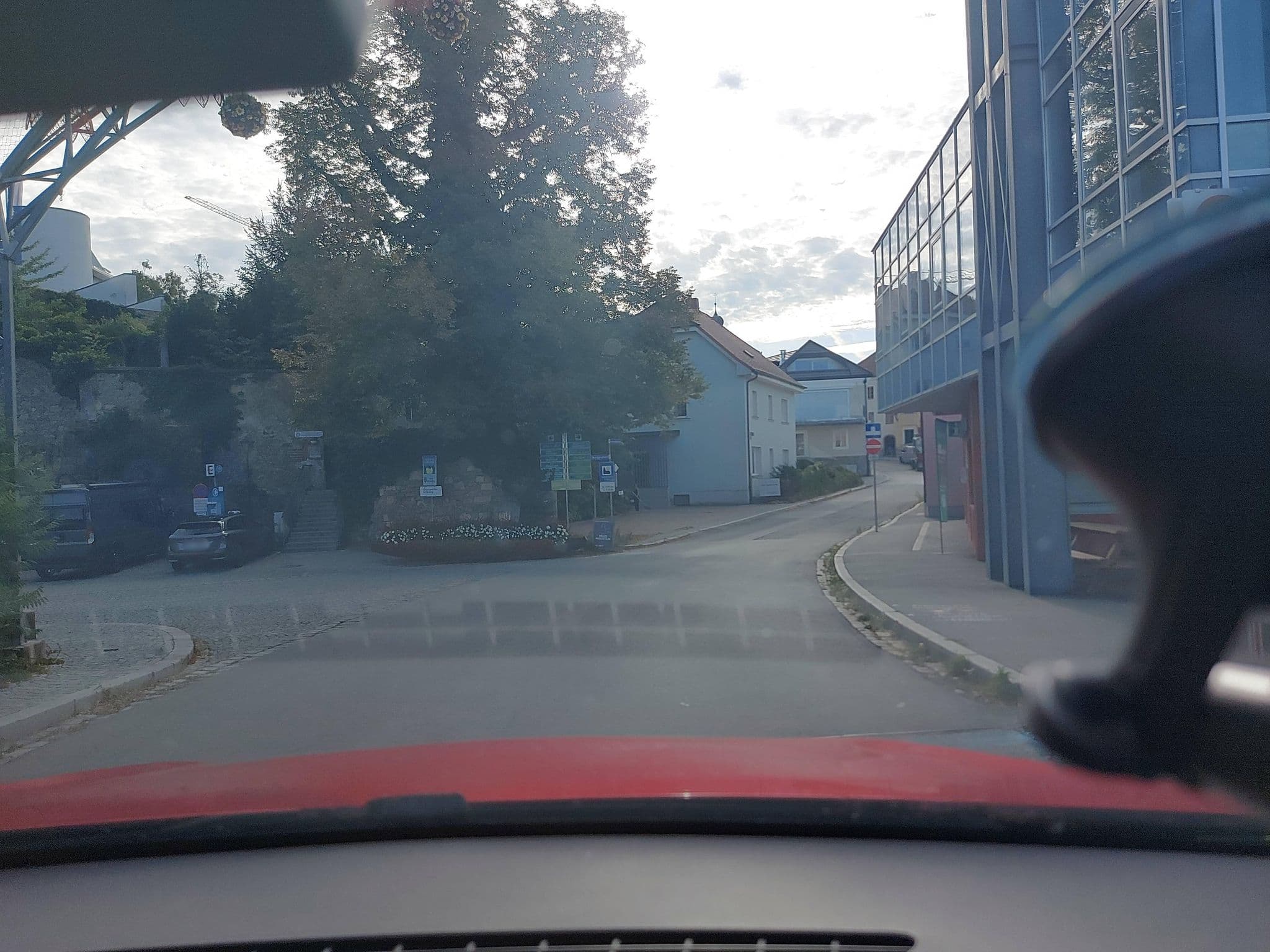 Street view near Sporthotel Schieferle, Schärding — © mik007 (CC BY-SA · Mapillary)