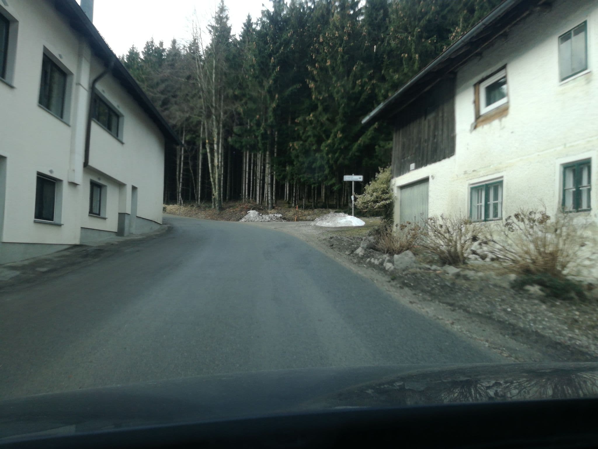 Street view near Gasthaus Rohrmoser, Frankenburg — © curmet (CC BY-SA · Mapillary)