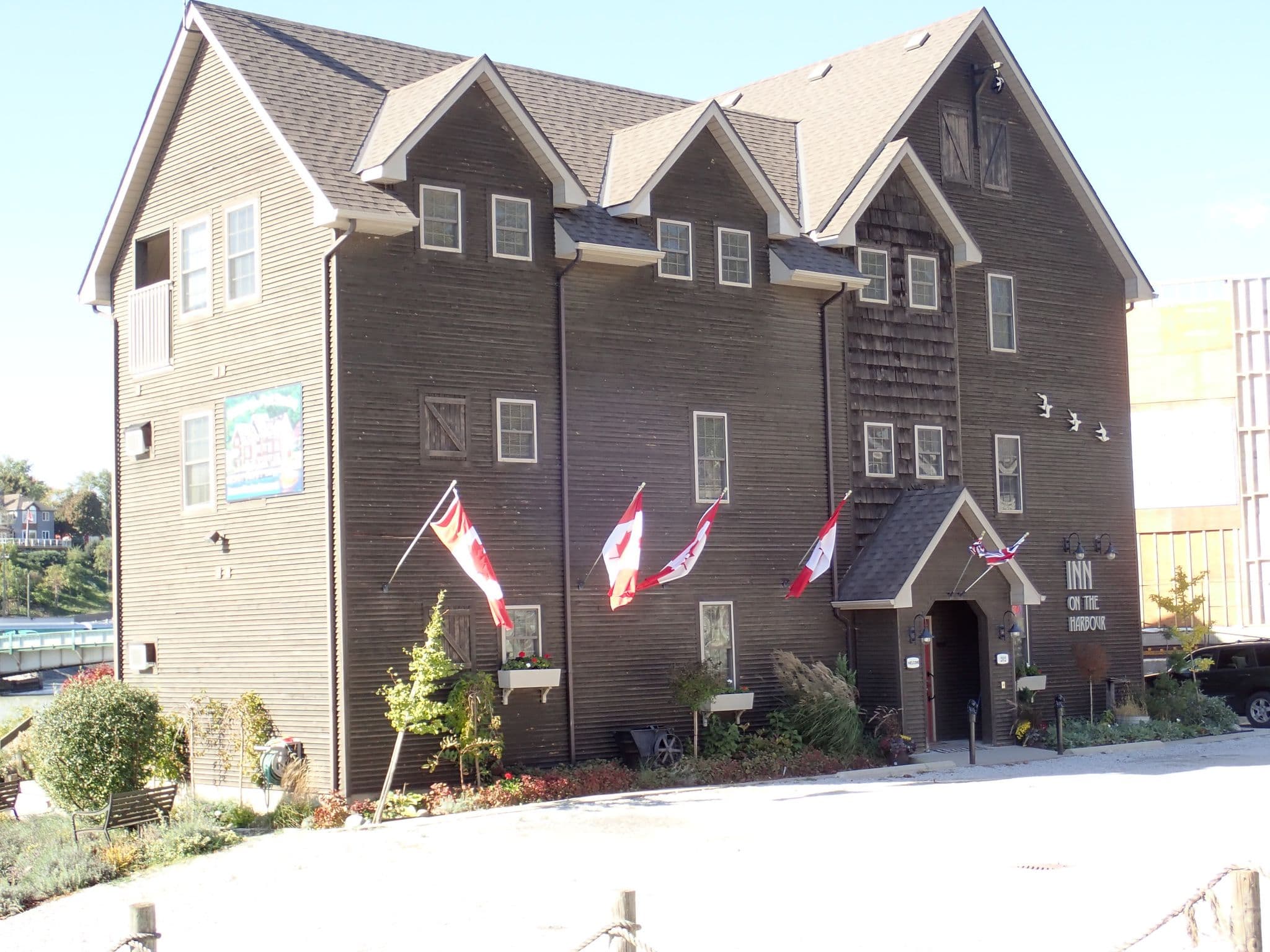 Street view near Inn On The Harbour, Port Stanley — © elgaard (CC BY-SA · Mapillary)