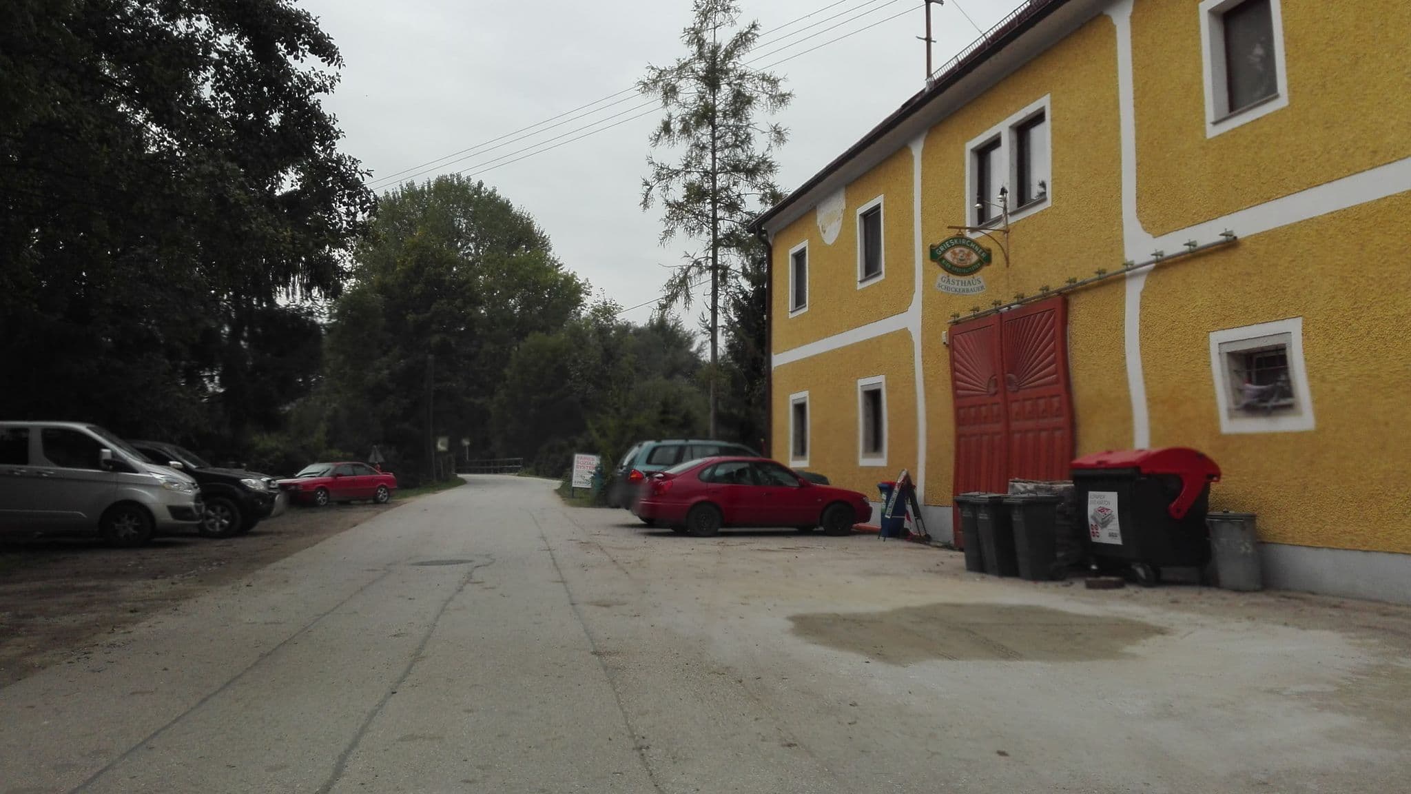 Street view near Schickerbauer Ernst, Eferding — © suriv (CC BY-SA · Mapillary)