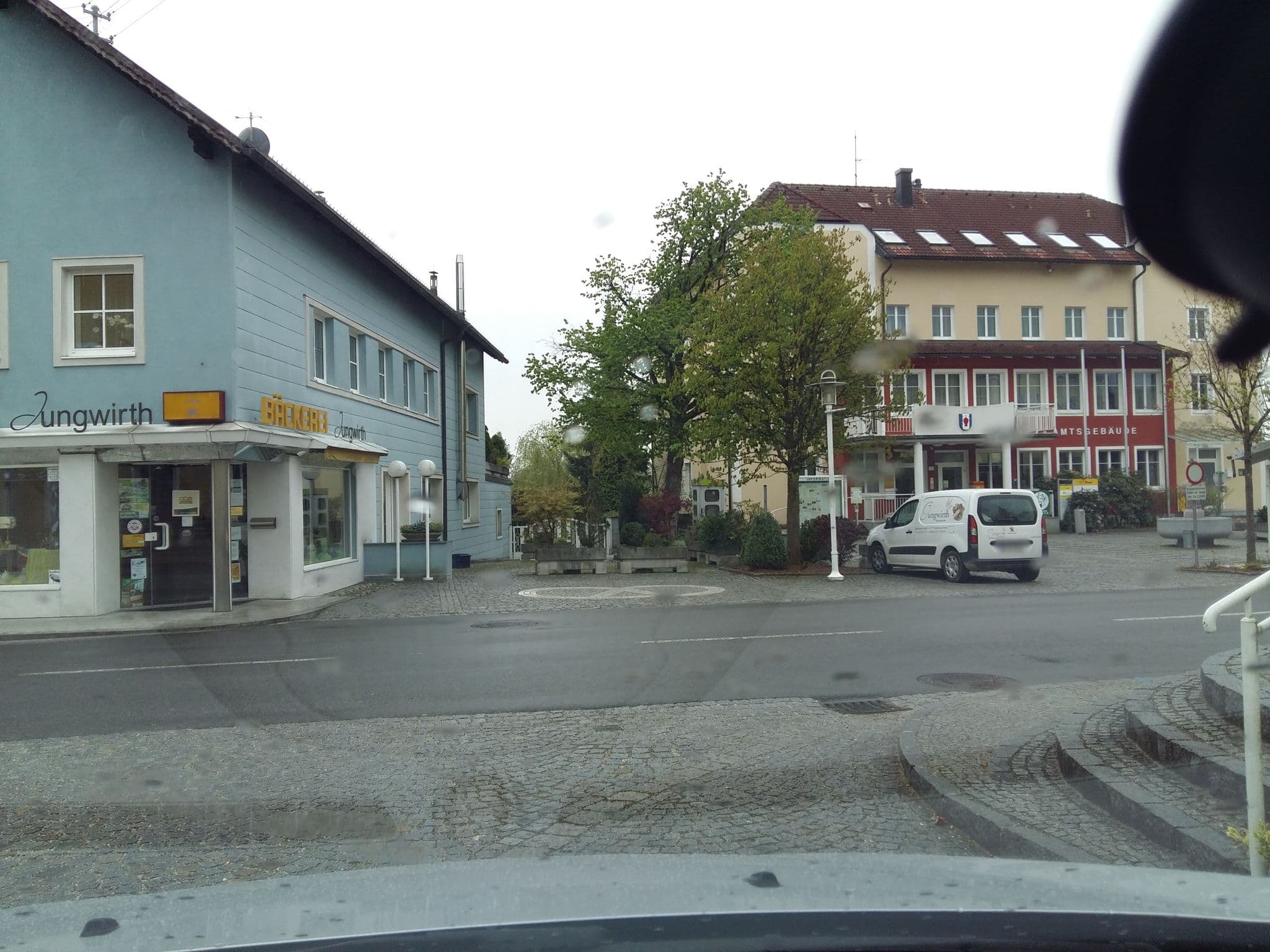 Street view near Johann Stadler, Andorf — © ernstranftl (CC BY-SA · Mapillary)