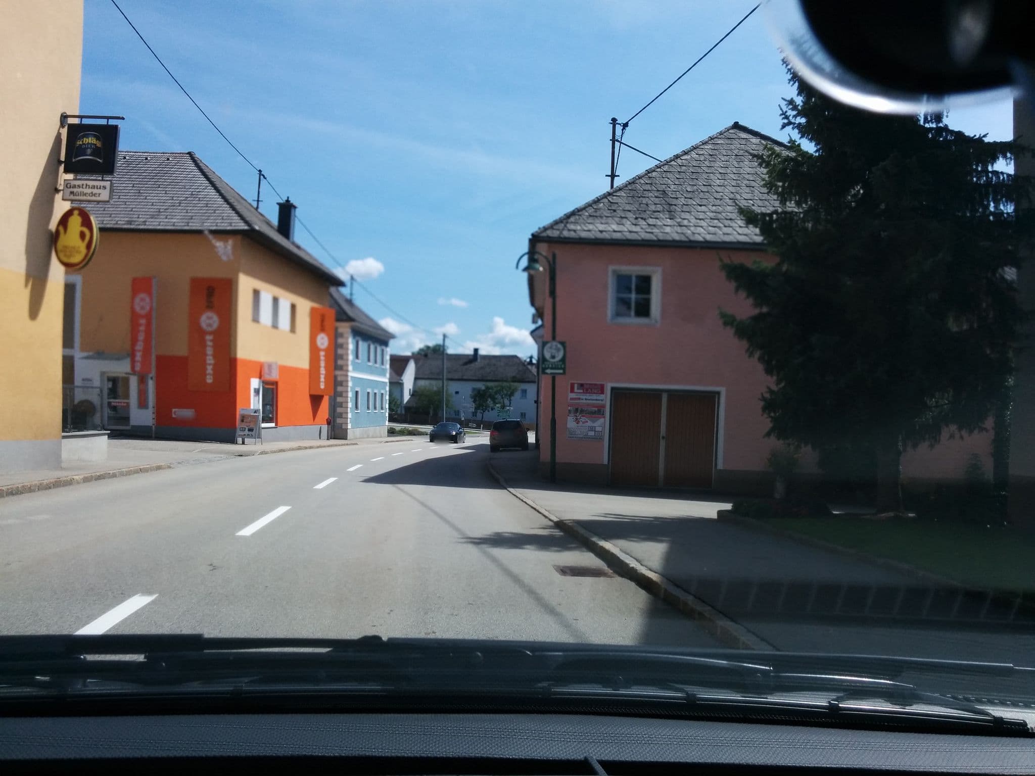 Street view near Gasthaus Hochficht, Ulrichsberg — © di0v0n (CC BY-SA · Mapillary)