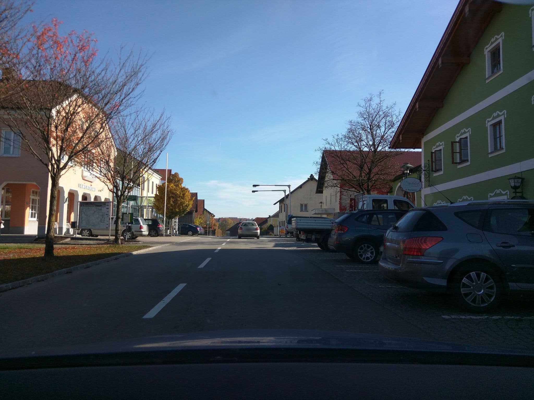 Street view near Wirtshaus Dorfkrug, Münzkirchen — © peda (CC BY-SA · Mapillary)