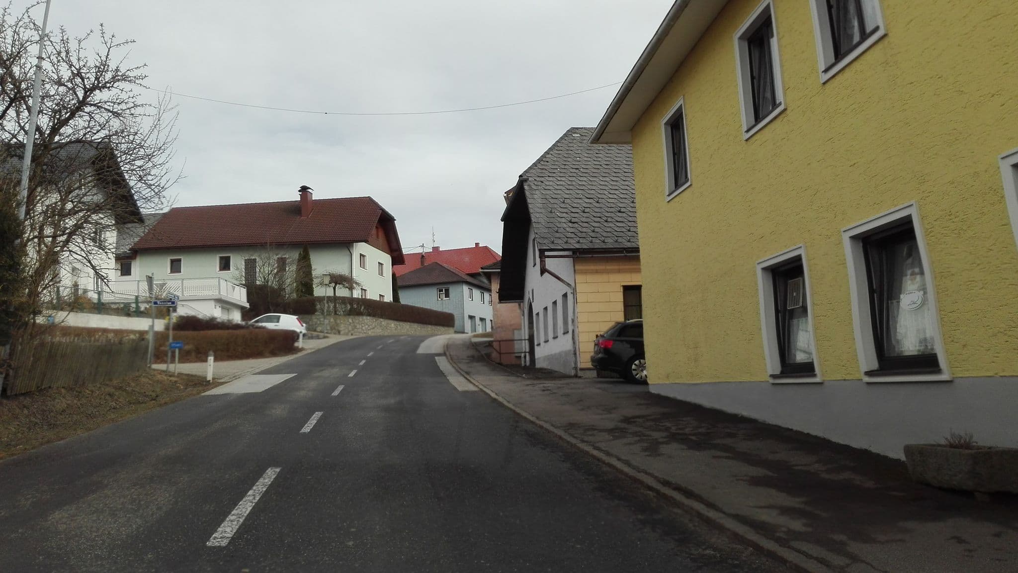 Street view near Gasthaus zur Kantin Inh Leitner Maria, Sarleinsbach — © suriv (CC BY-SA · Mapillary)