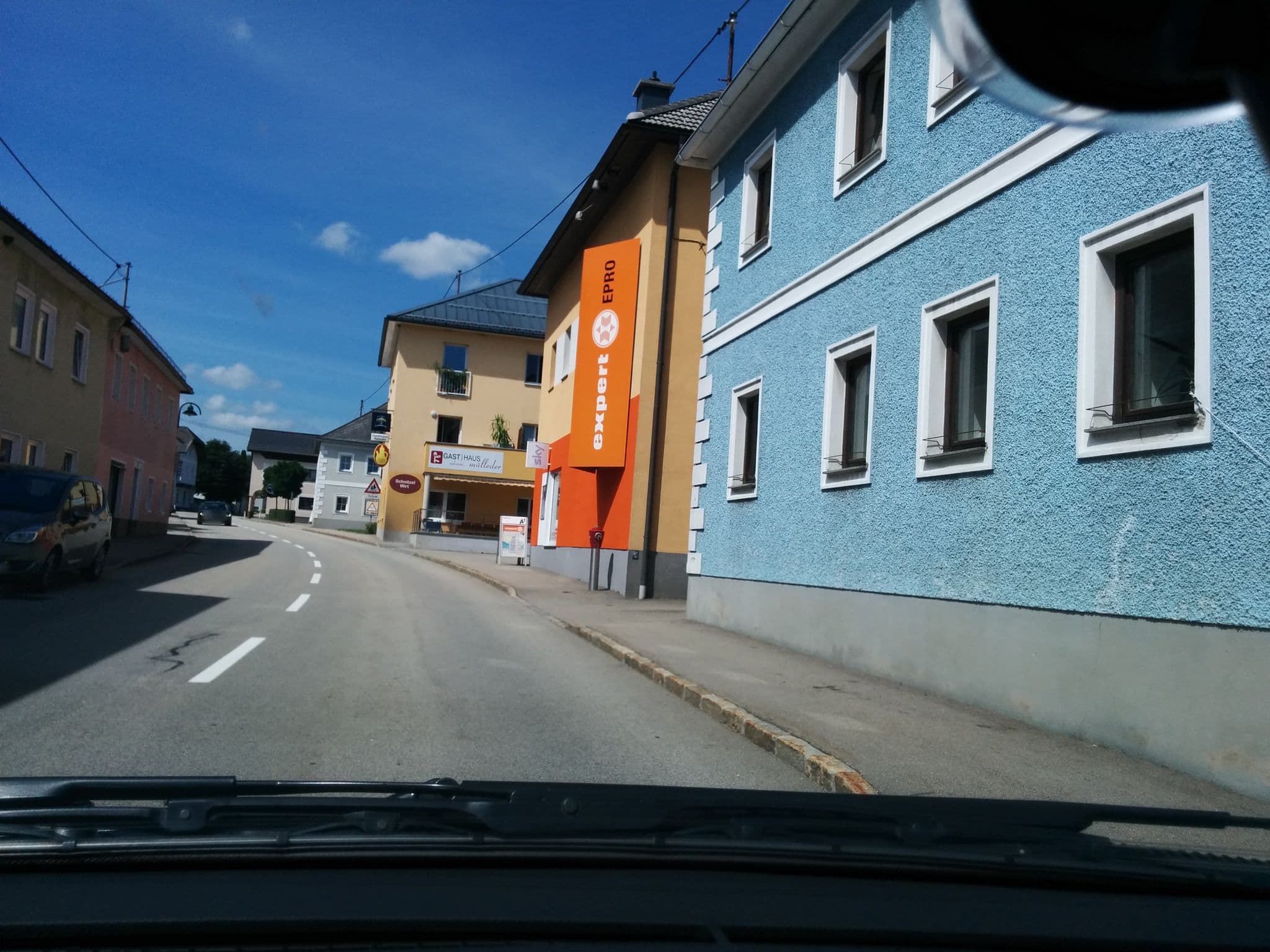 Street view near Jugend-u. Sportheim Holzschl., Ulrichsberg — © di0v0n (CC BY-SA · Mapillary)