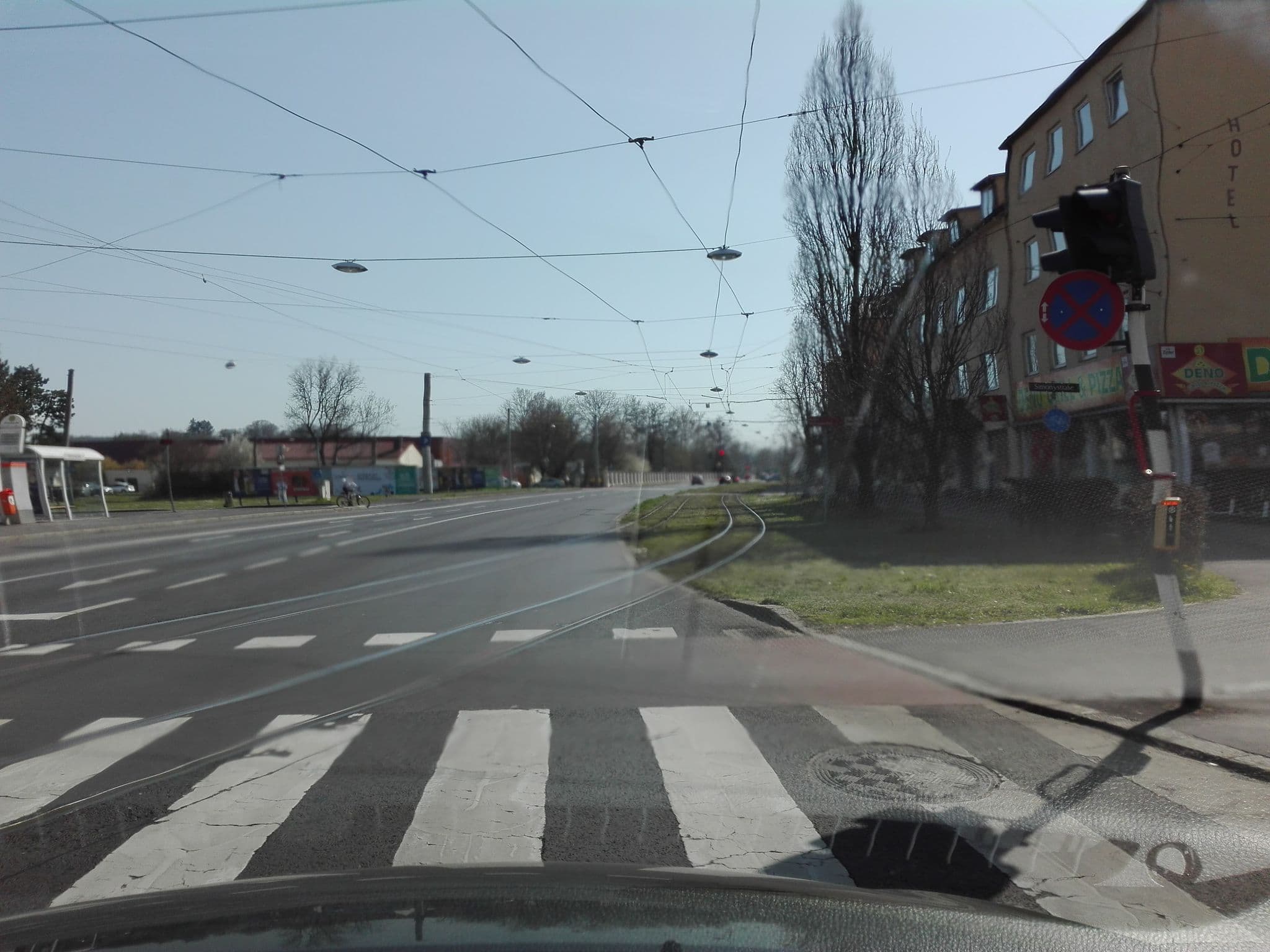 Street view near Hermann Meyr E.U., Freindorf — © suriv (CC BY-SA · Mapillary)