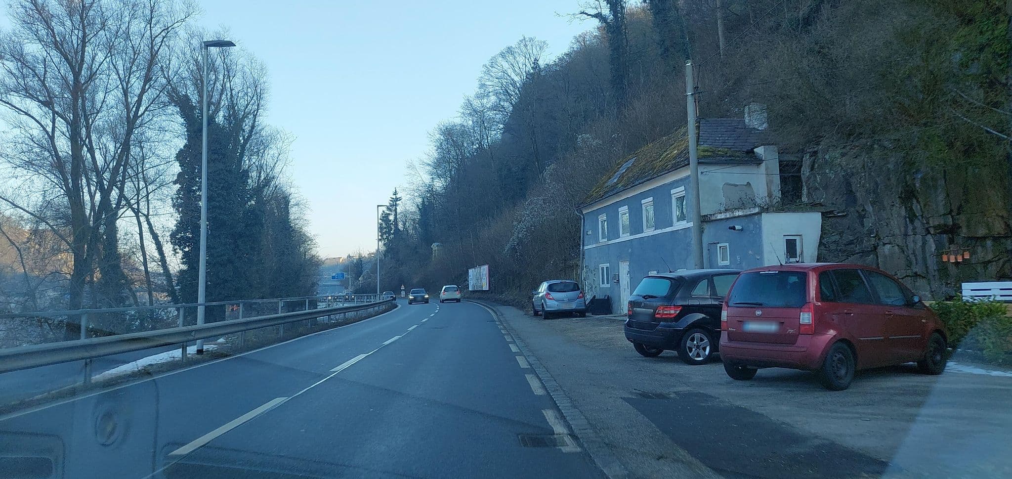 Street view near Gasthof Rothmayr Linz, Puchenau — © gzin (CC BY-SA · Mapillary)