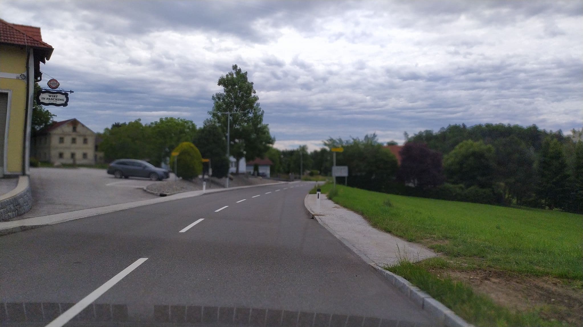 Street view near Josef Kragl, Perg — © suriv (CC BY-SA · Mapillary)