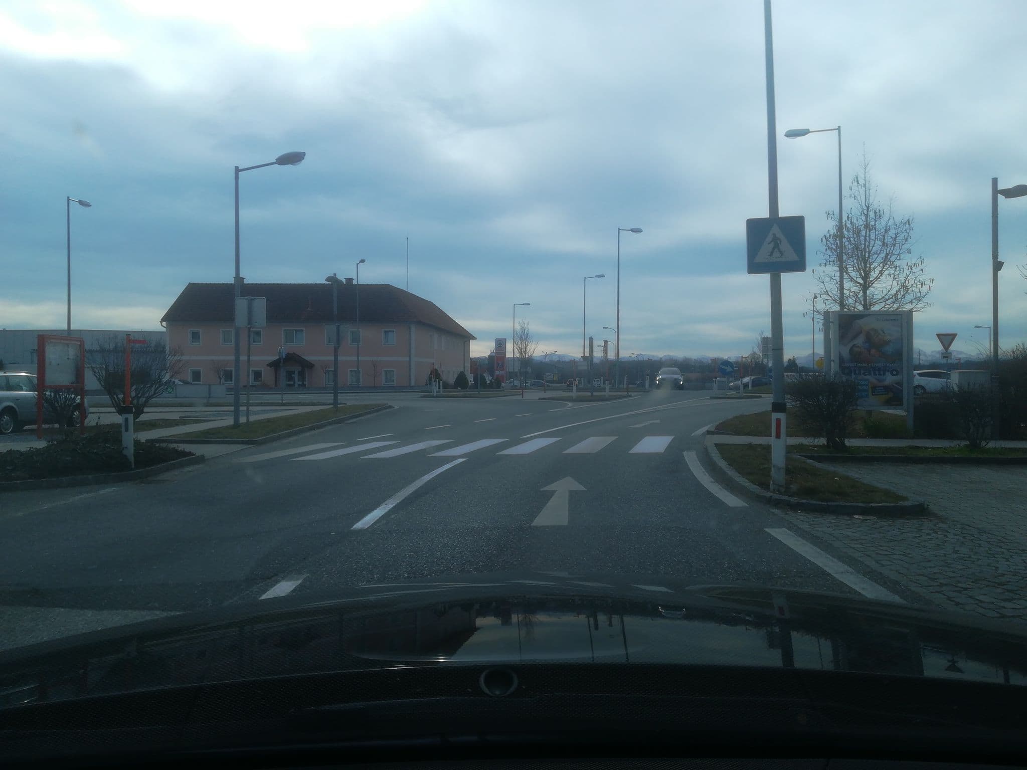 Street view near Marchtrenkerhof, Marchtrenk — © stefan4614 (CC BY-SA · Mapillary)
