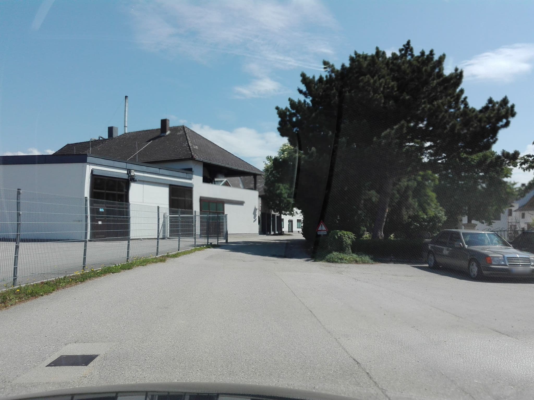 Street view near Gasthaus Jägerheim, Schwertberg — © suriv (CC BY-SA · Mapillary)